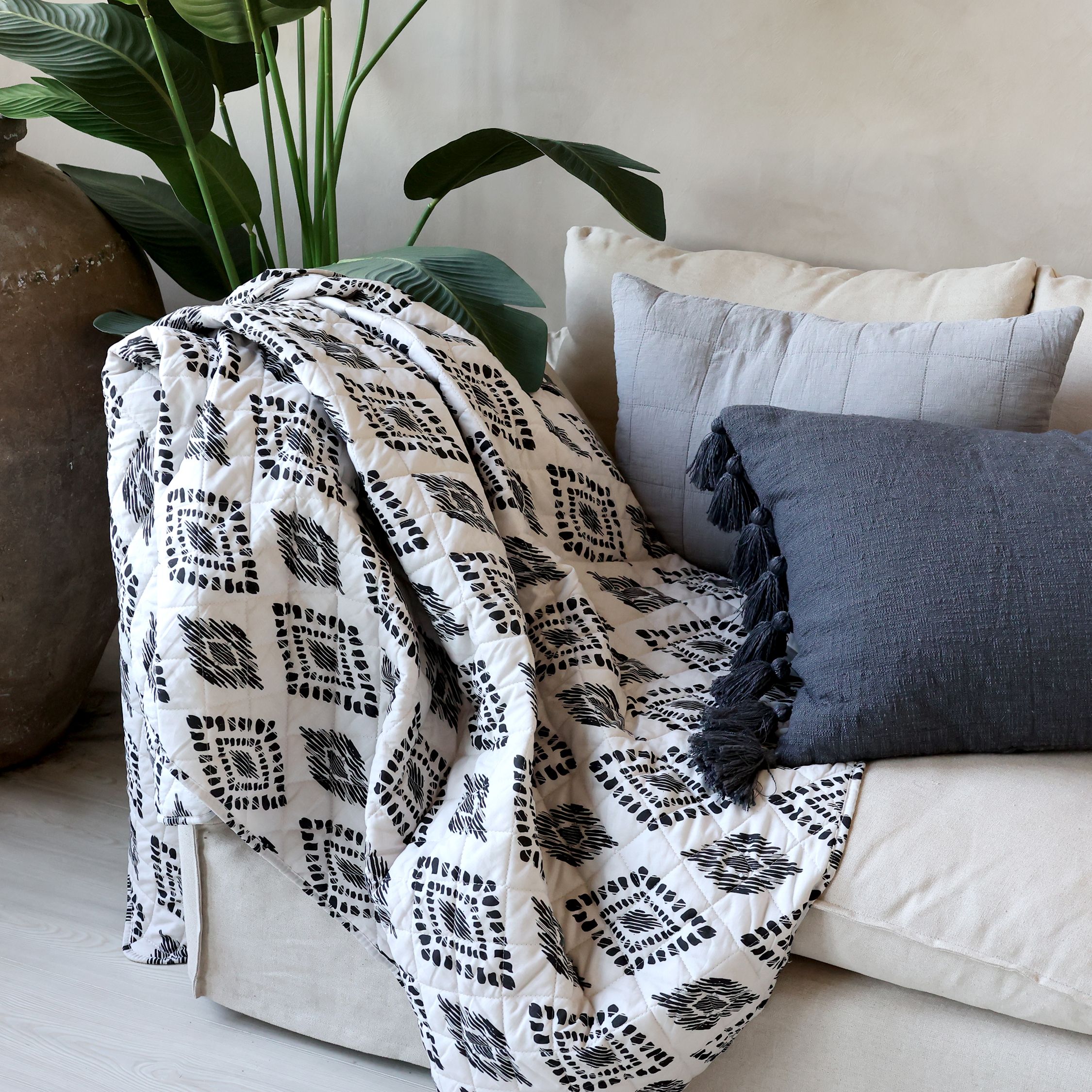 Baumwoll-Quilt Aix mit ethnischem Muster, 180 cm lang