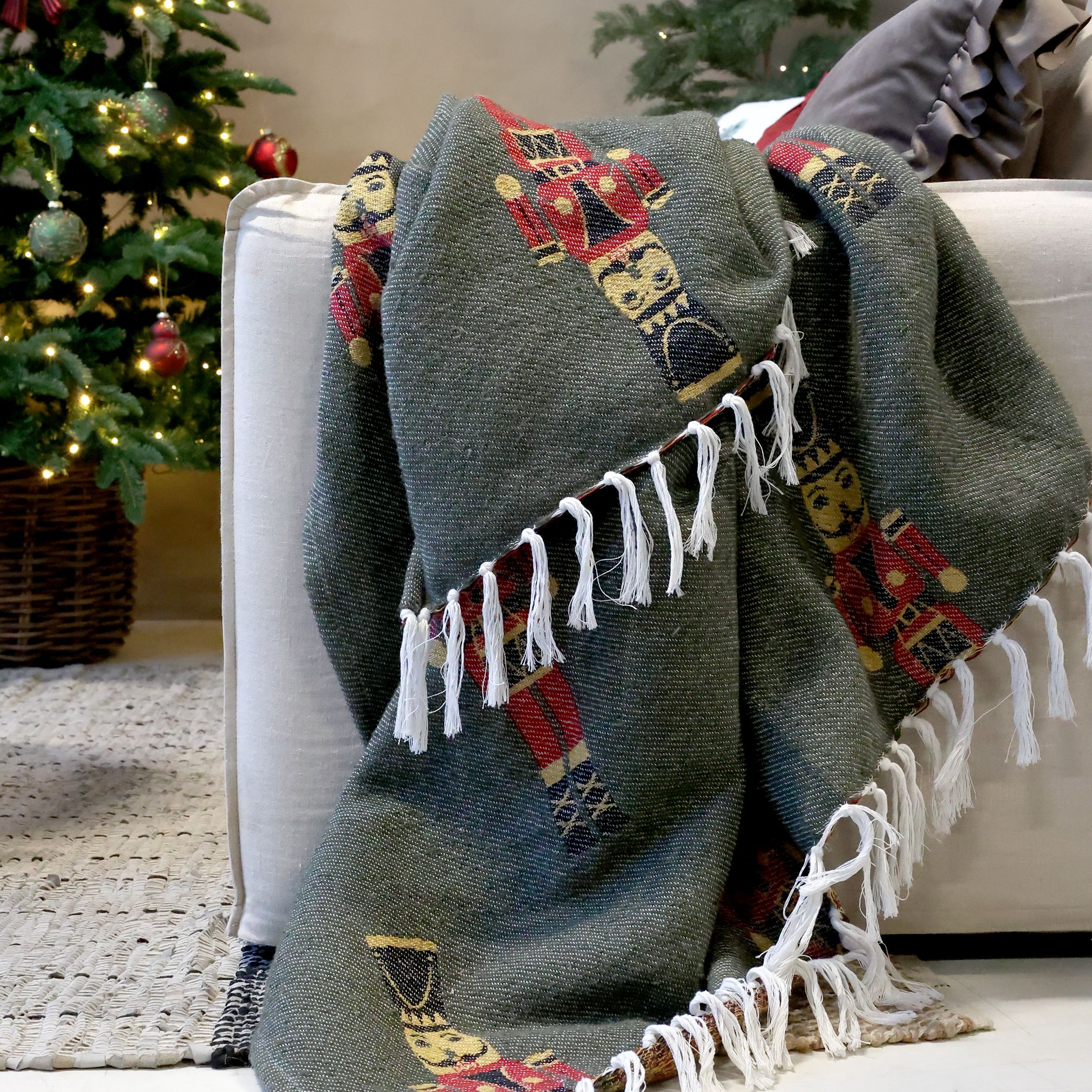 Aix Plaid aus Baumwolle mit Nussknacker, oliv