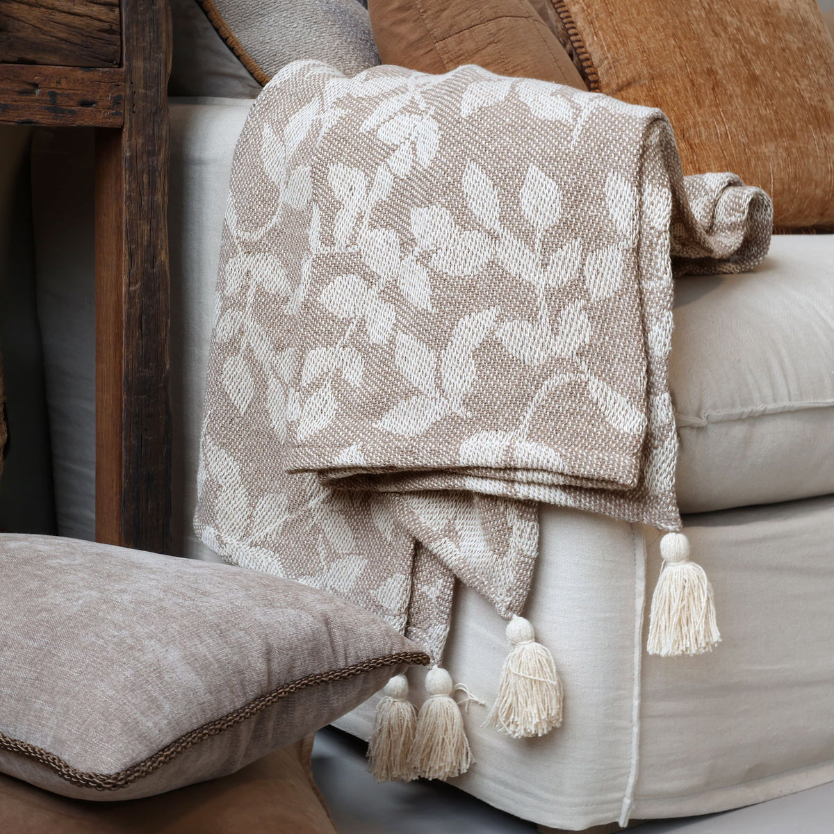 Plaid Decke Aix in Latte und Creme, 150x130 cm