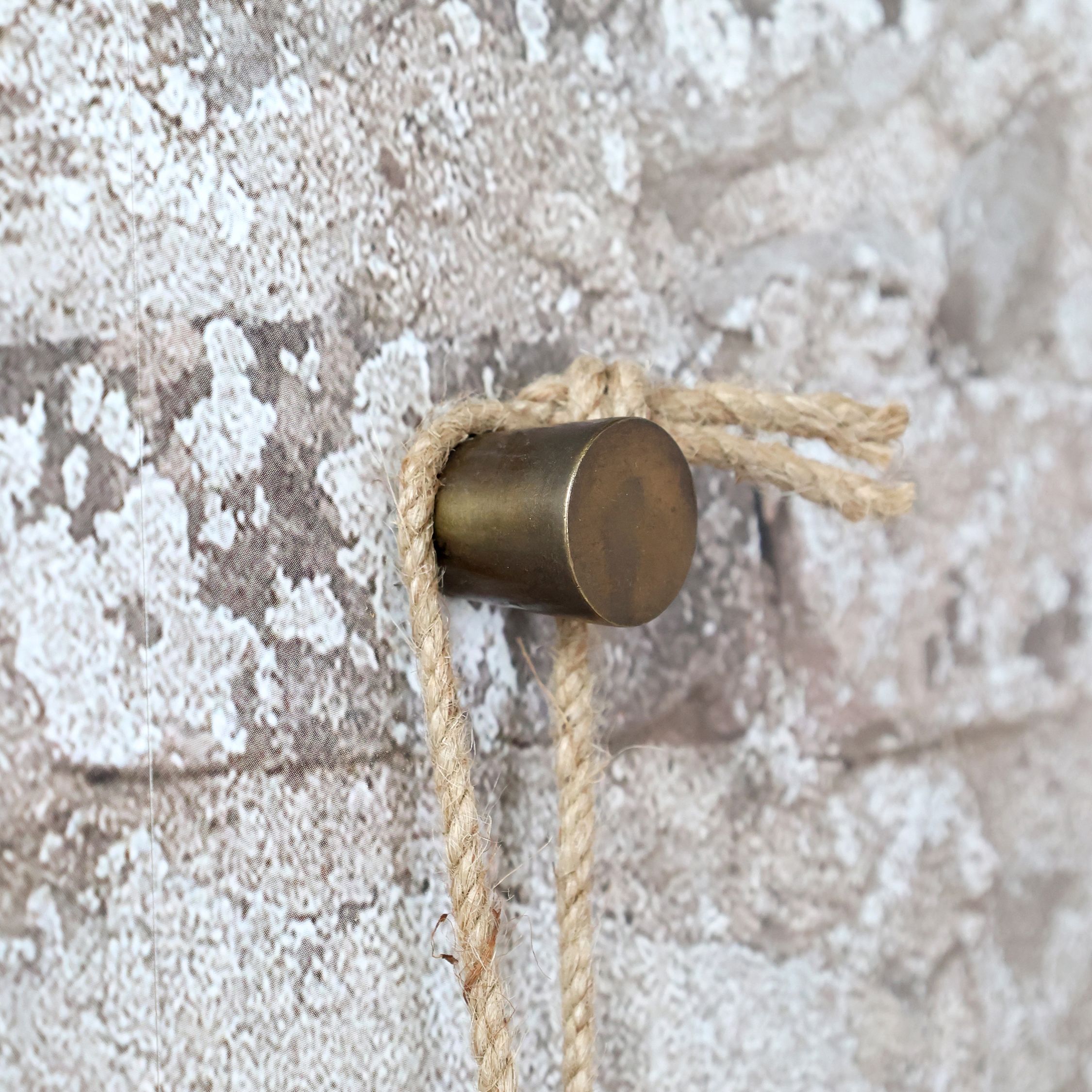 Griff aus Eisen in Messingfarbe, 2,5 cm