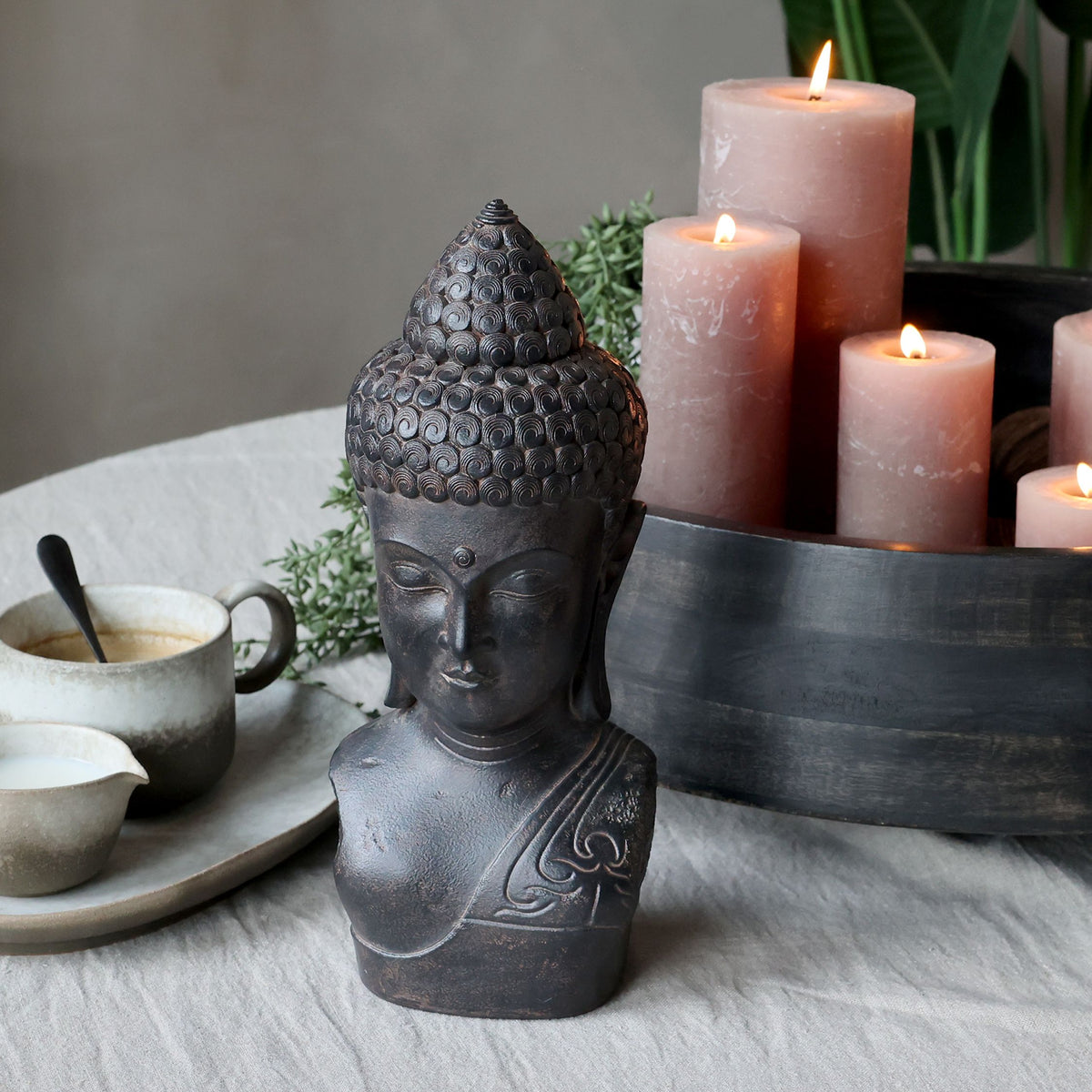 Buddha Figur aus Polyresin in Antique Schwarz, 31,5 cm hoch