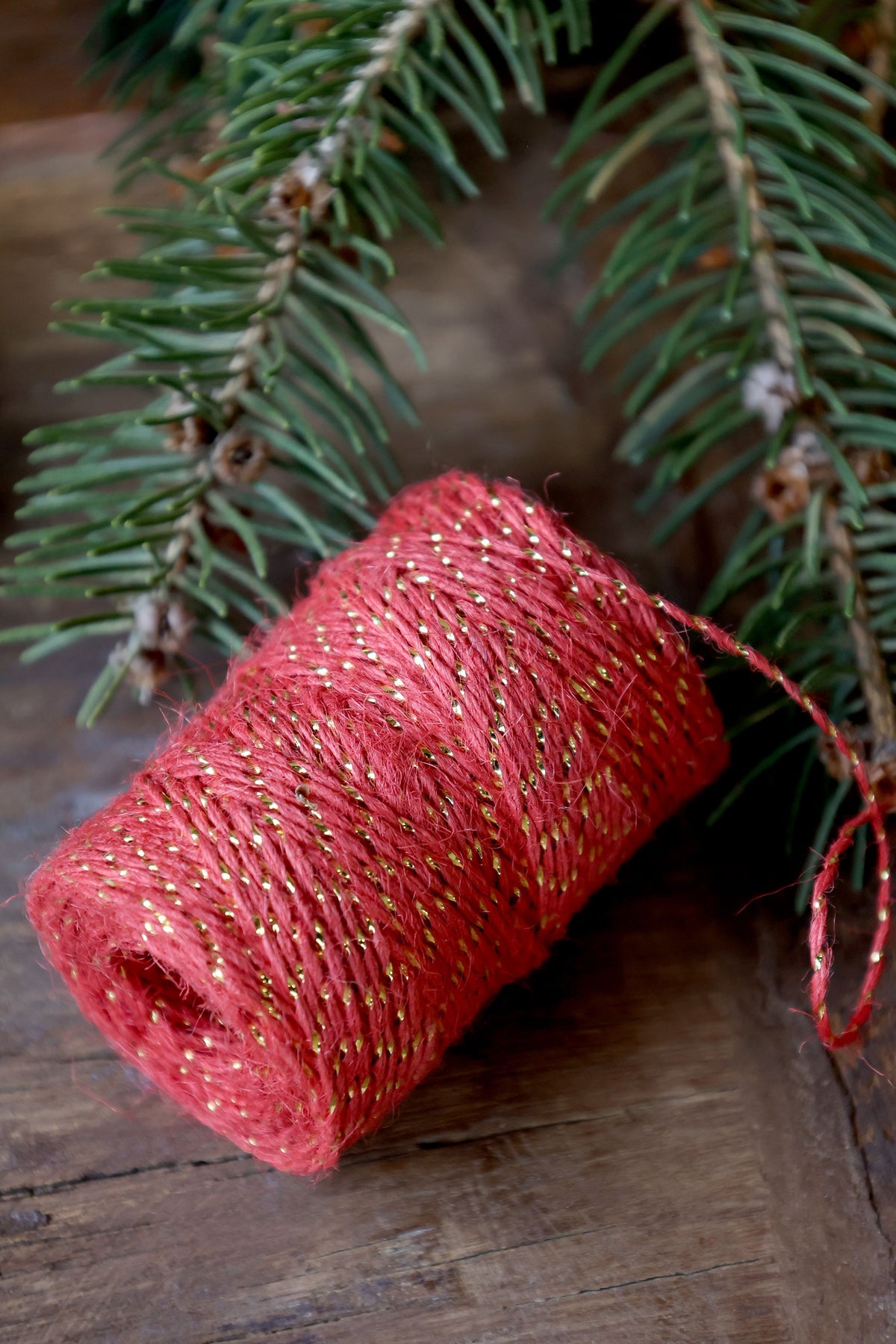 Juteband mit Golddraht, 50 m, Kirschrot