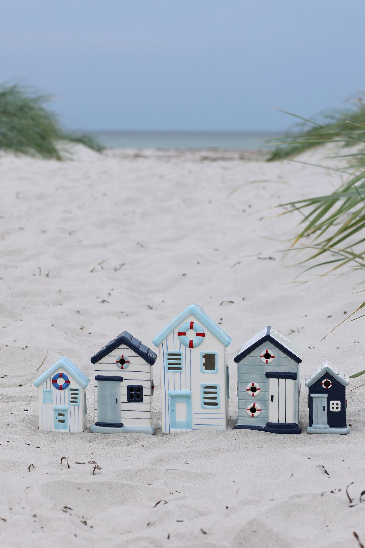 Strandhaus Deko-Figur aus Keramik, 11,5 cm hoch, sky blue