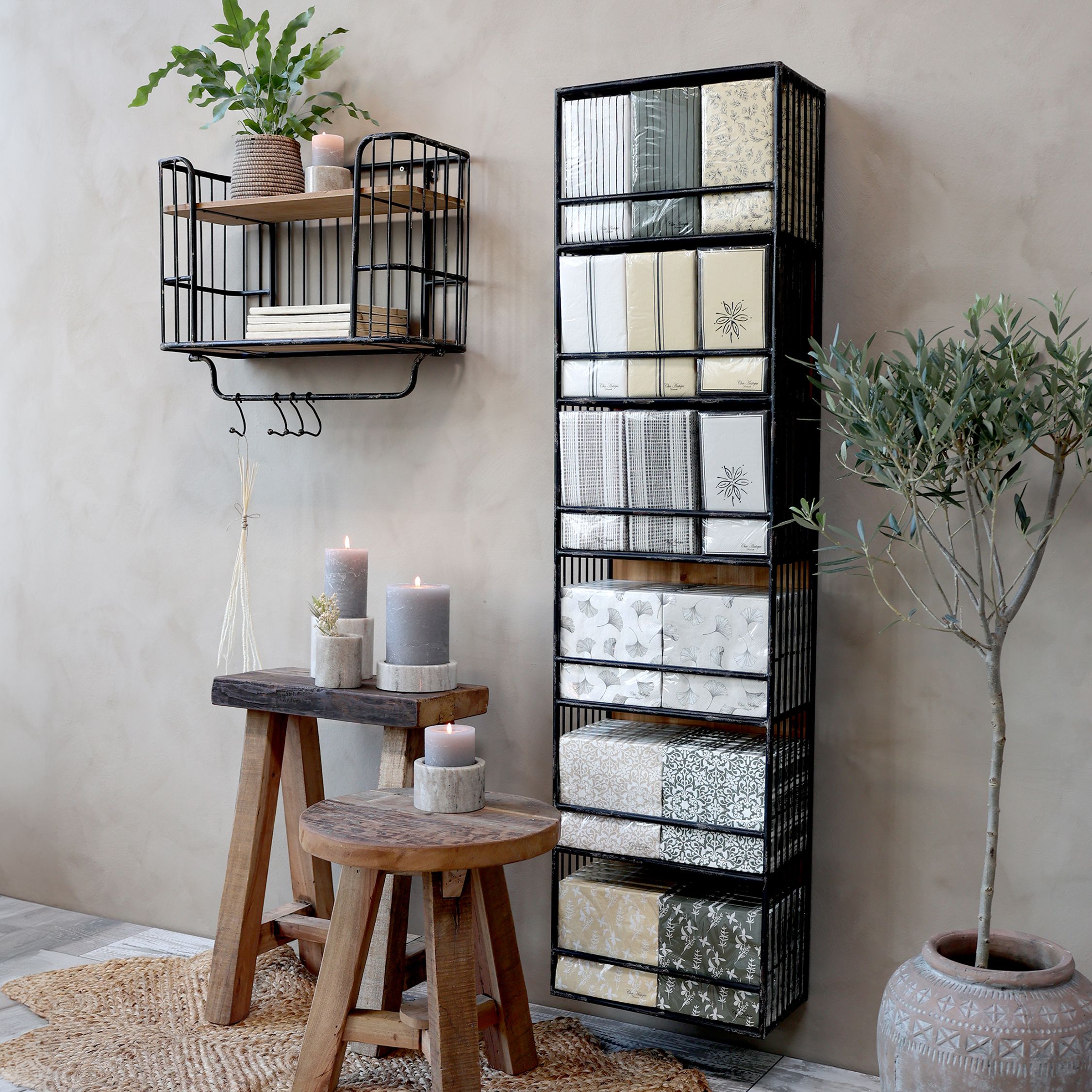 Serviettendisplay aus Eisen und Sperrholz, antik schwarz