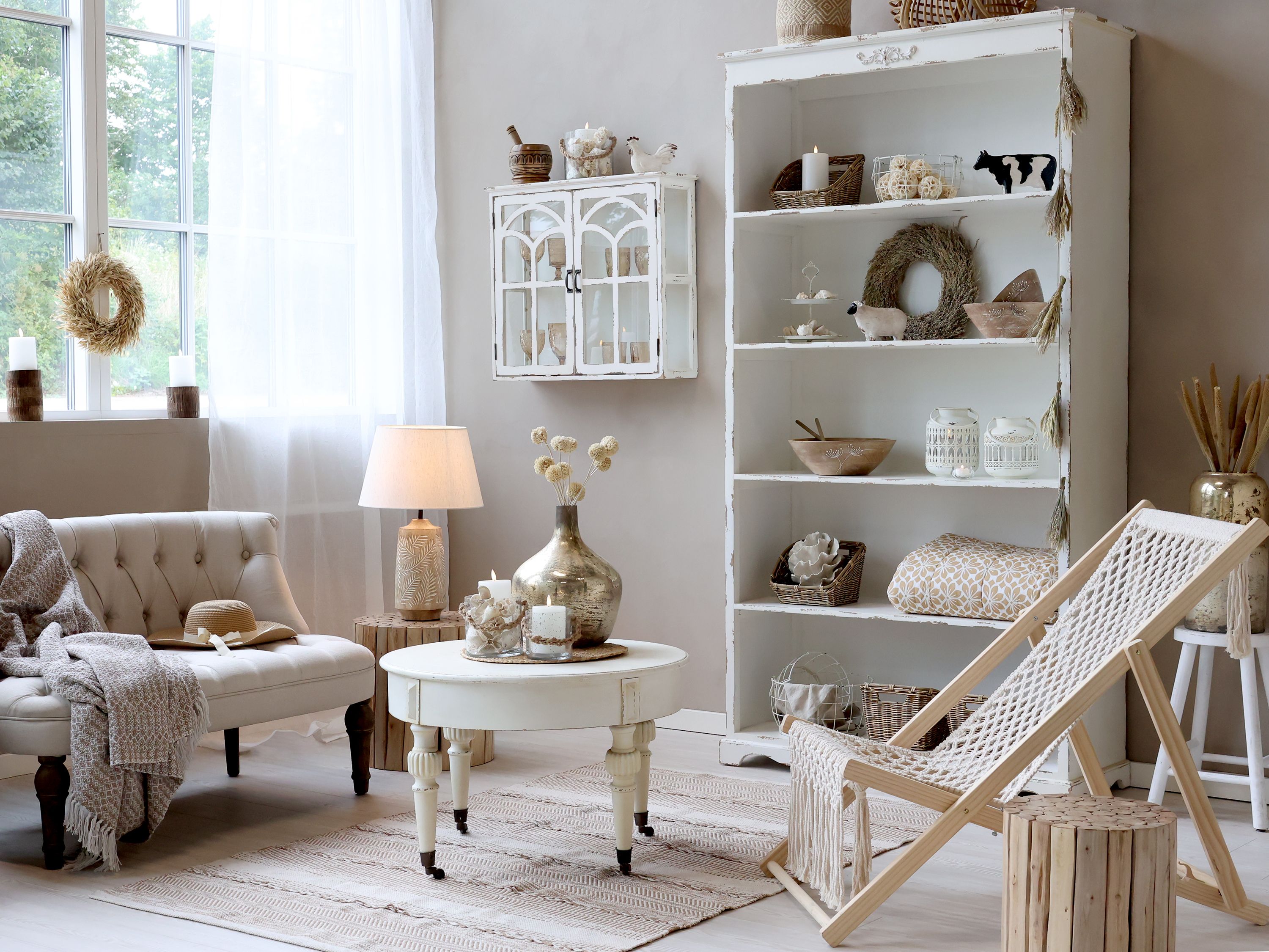 Regal mit 5 Böden und Dekor in Antique Creme – 200 cm hoch