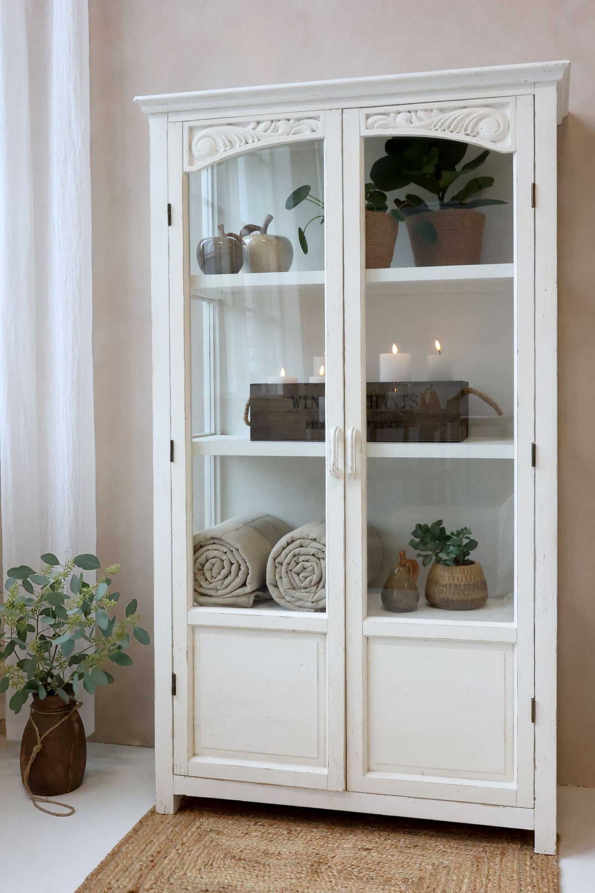Vitrinenschrank mit Glastüren, 170 cm hoch, antique creme