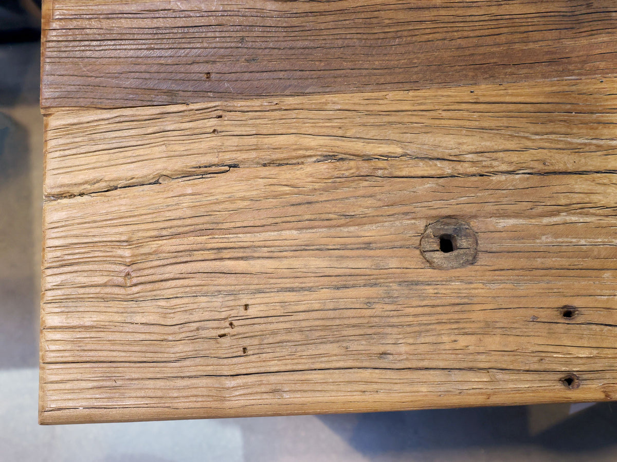 Beistelltisch mit Schublade aus Ulmenholz, 38x64x70 cm