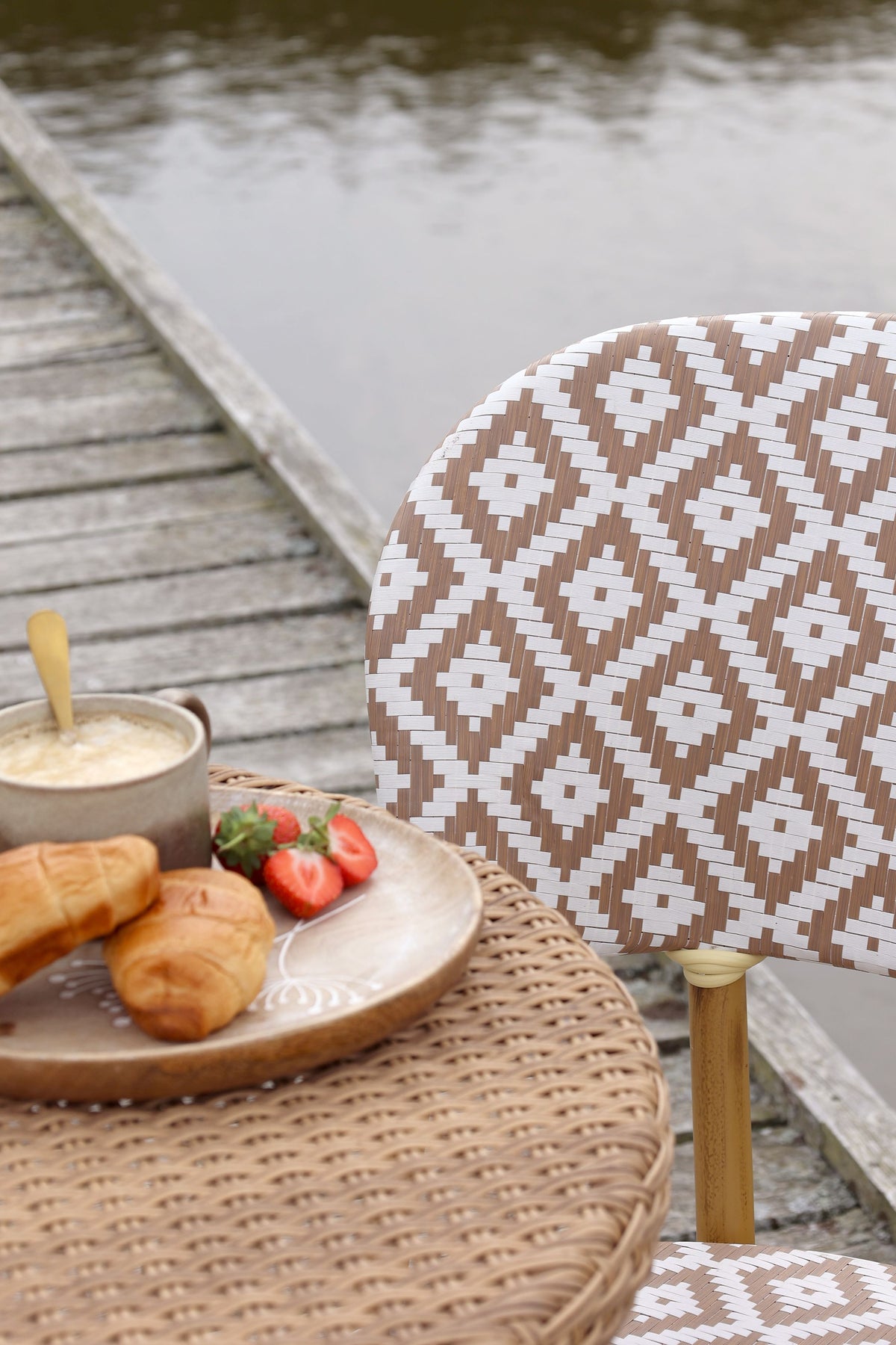 Gartenmöbel Bistrostuhl La Rochelle geflochten creme