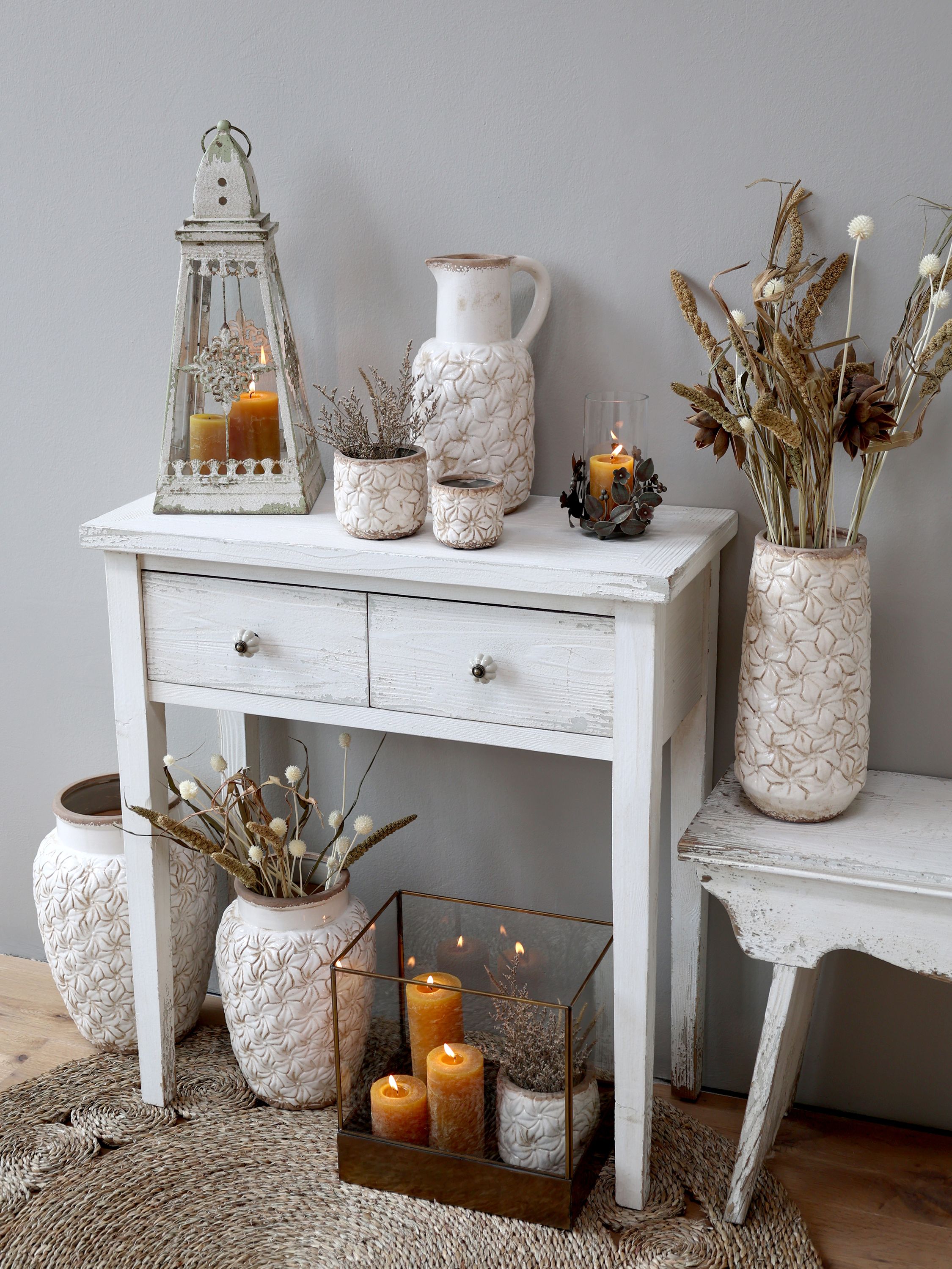 Alte Bank aus Tannenholz, antique creme, 80 cm