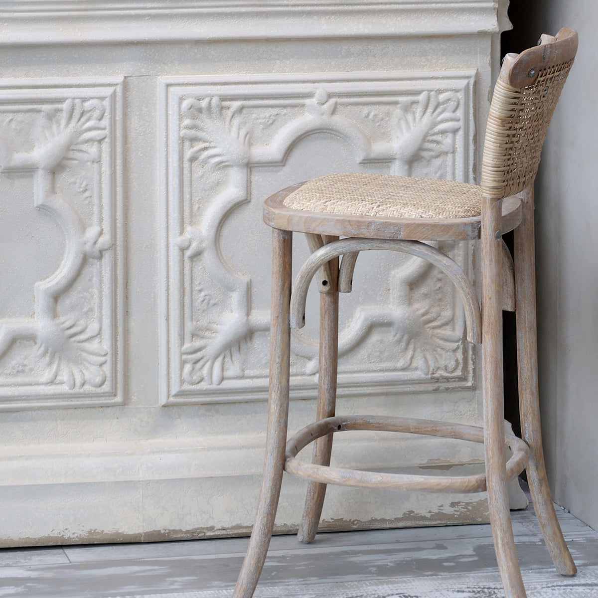 Französischer Barstuhl mit Rattan-Geflecht, 76 cm