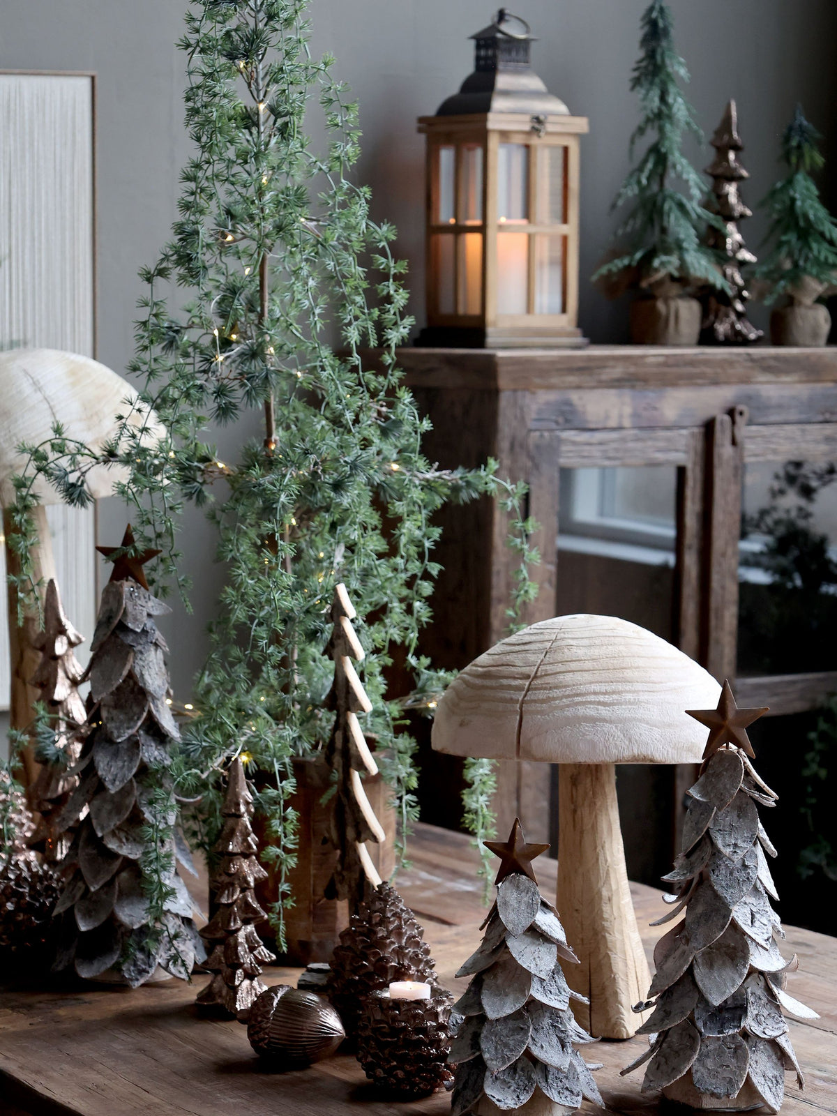 Weihnachtsbaum aus Birkenrinde mit Stern, 36 cm hoch