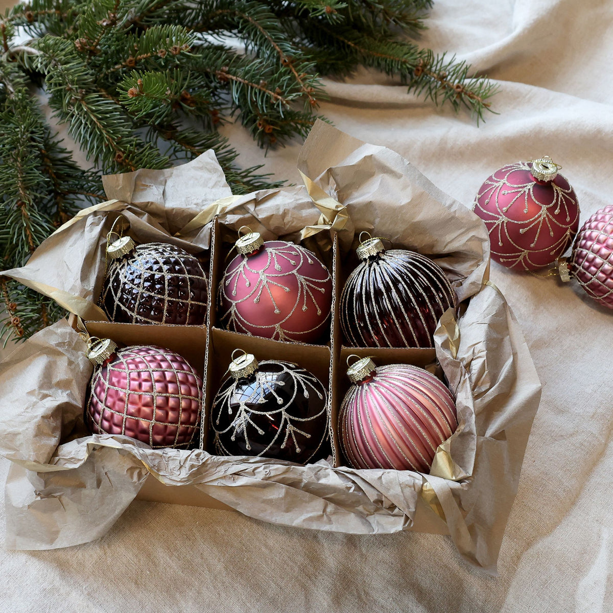 Weihnachtskugel Set aus Glas, 6er, Malve
