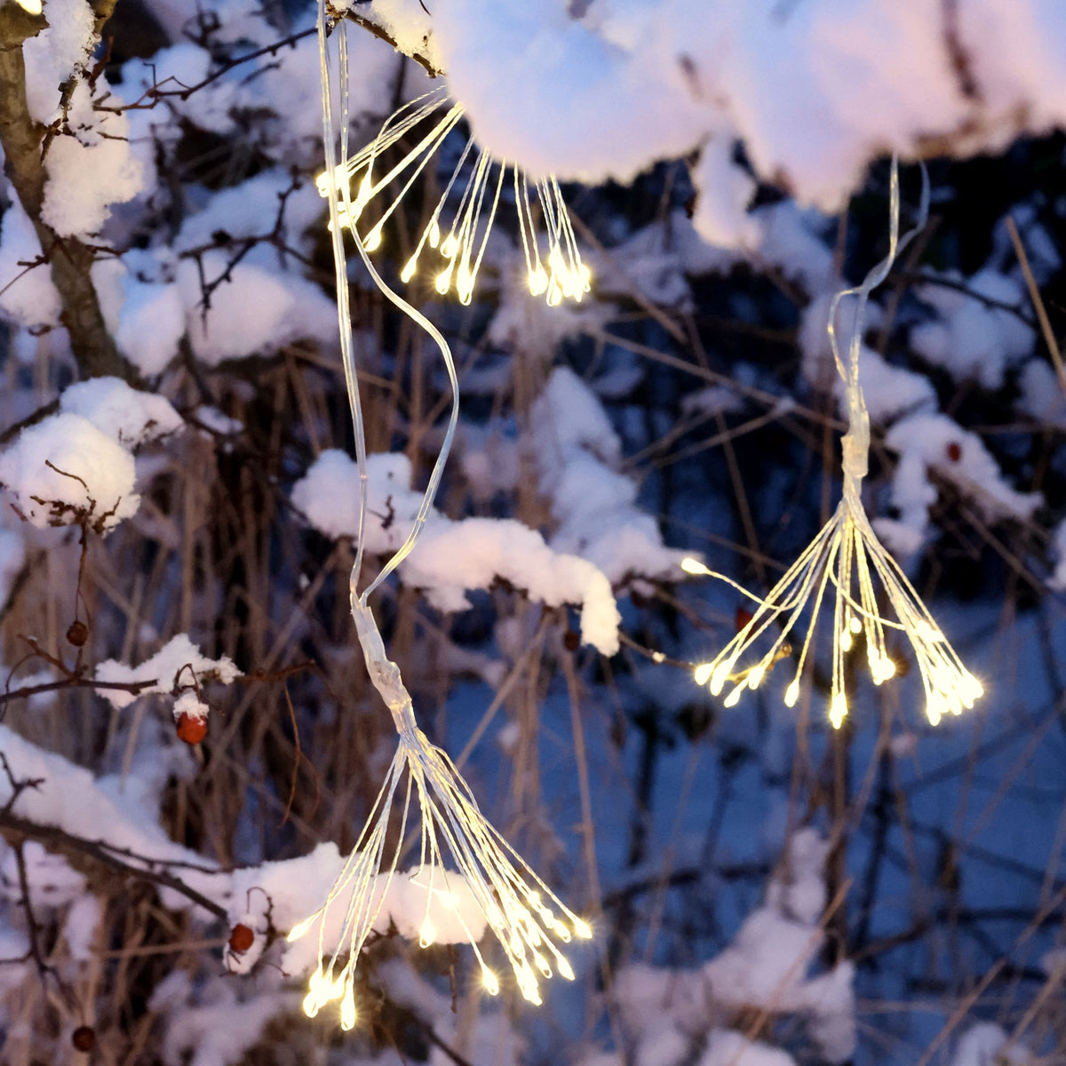 Lichterkette outdoor mit 6 Eiskristallen, 550 cm, silber
