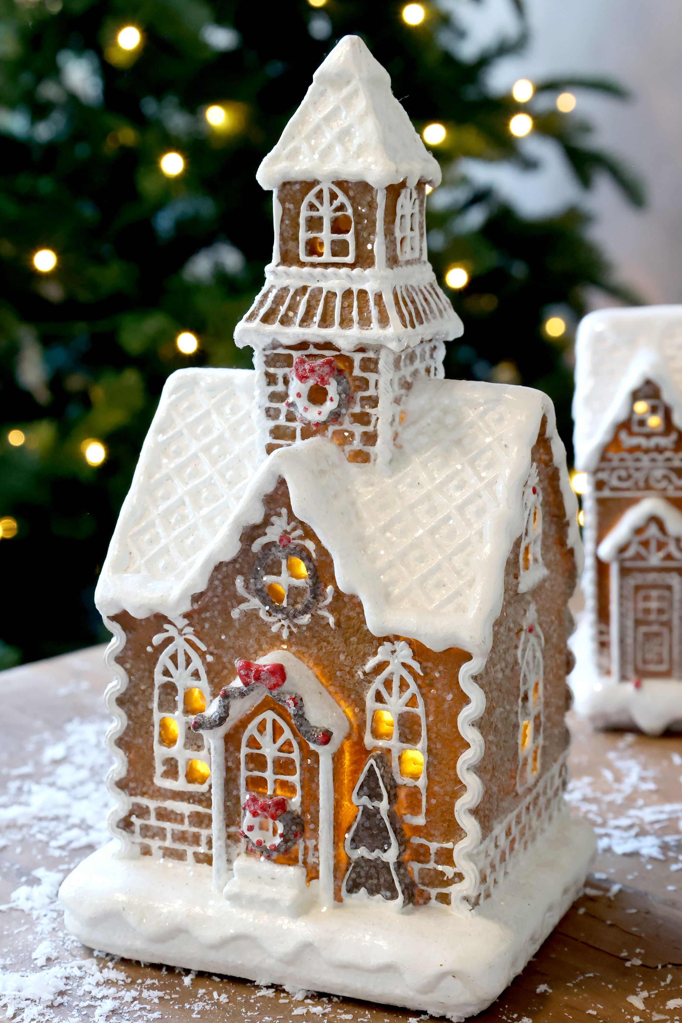 Noël Lebkuchenhaus mit LED – Polyresin, 23 cm hoch