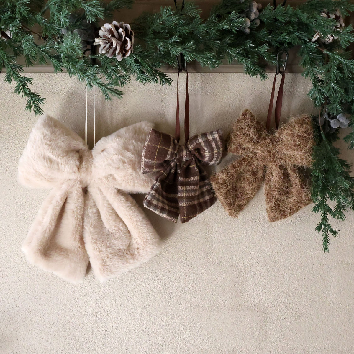 Dekoschleife mit Aufhängung, 3er-Set, beige und mocca