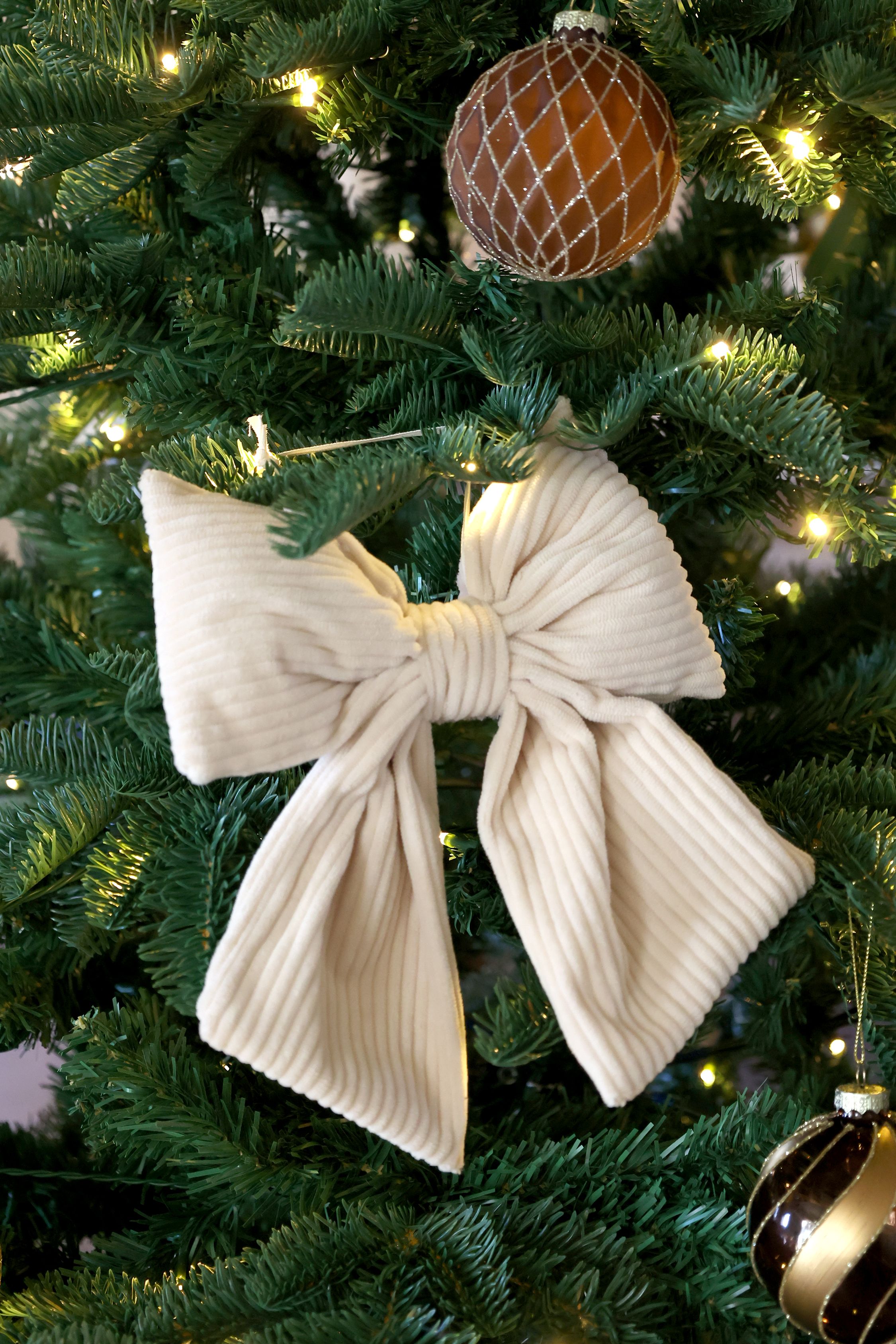Schleife mit Aufhängung Set von 2 in Beige und Mocca