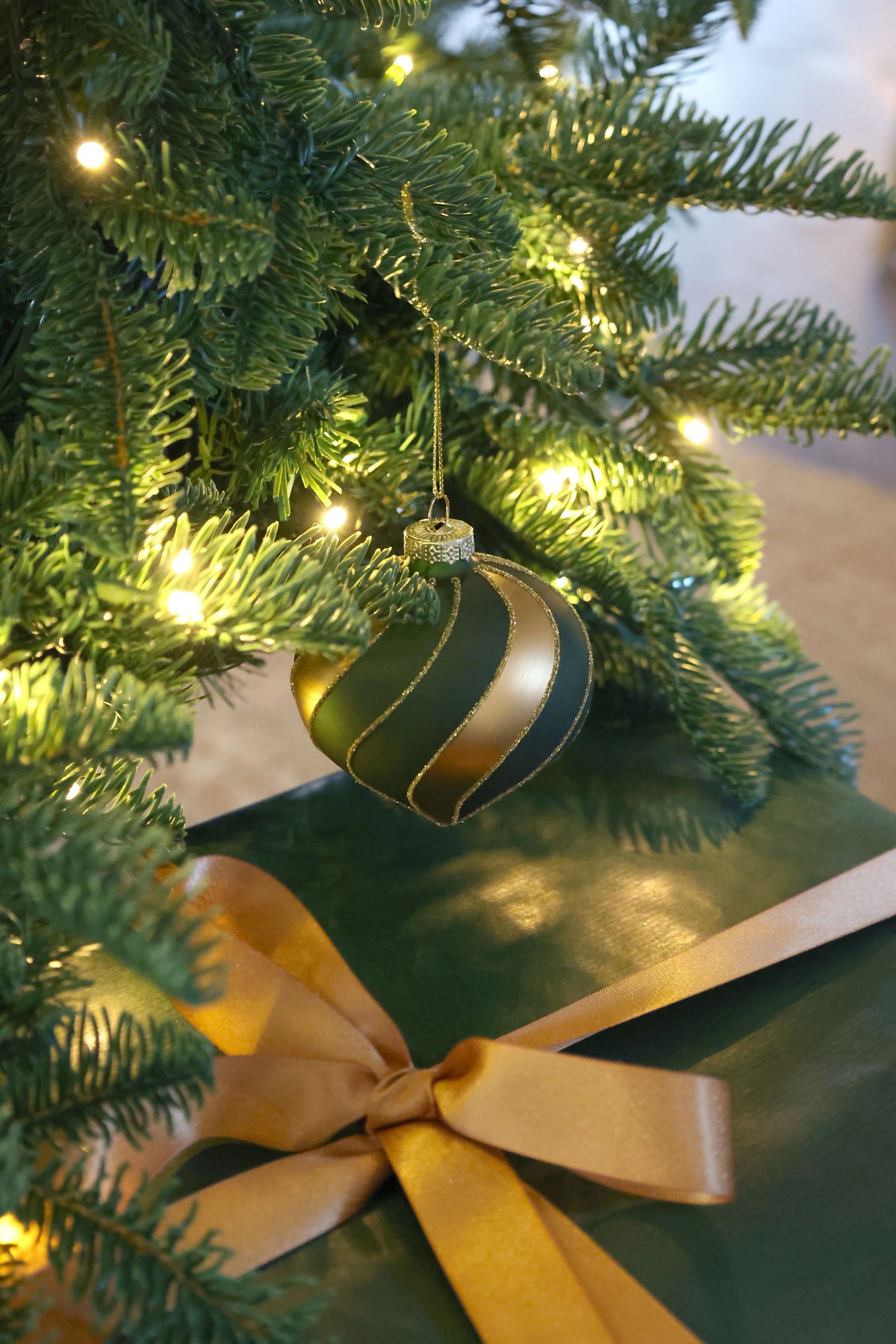 Weihnachtskugeln Set aus Glas, Eisen und Polyester, 3 Stück