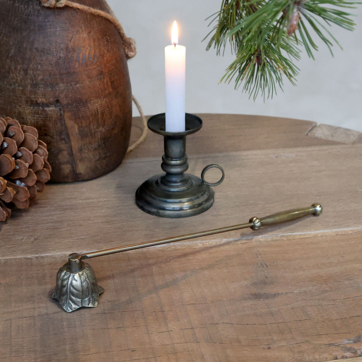Löschhütchen mit Dekor – Kerzen Deko aus Aluminium