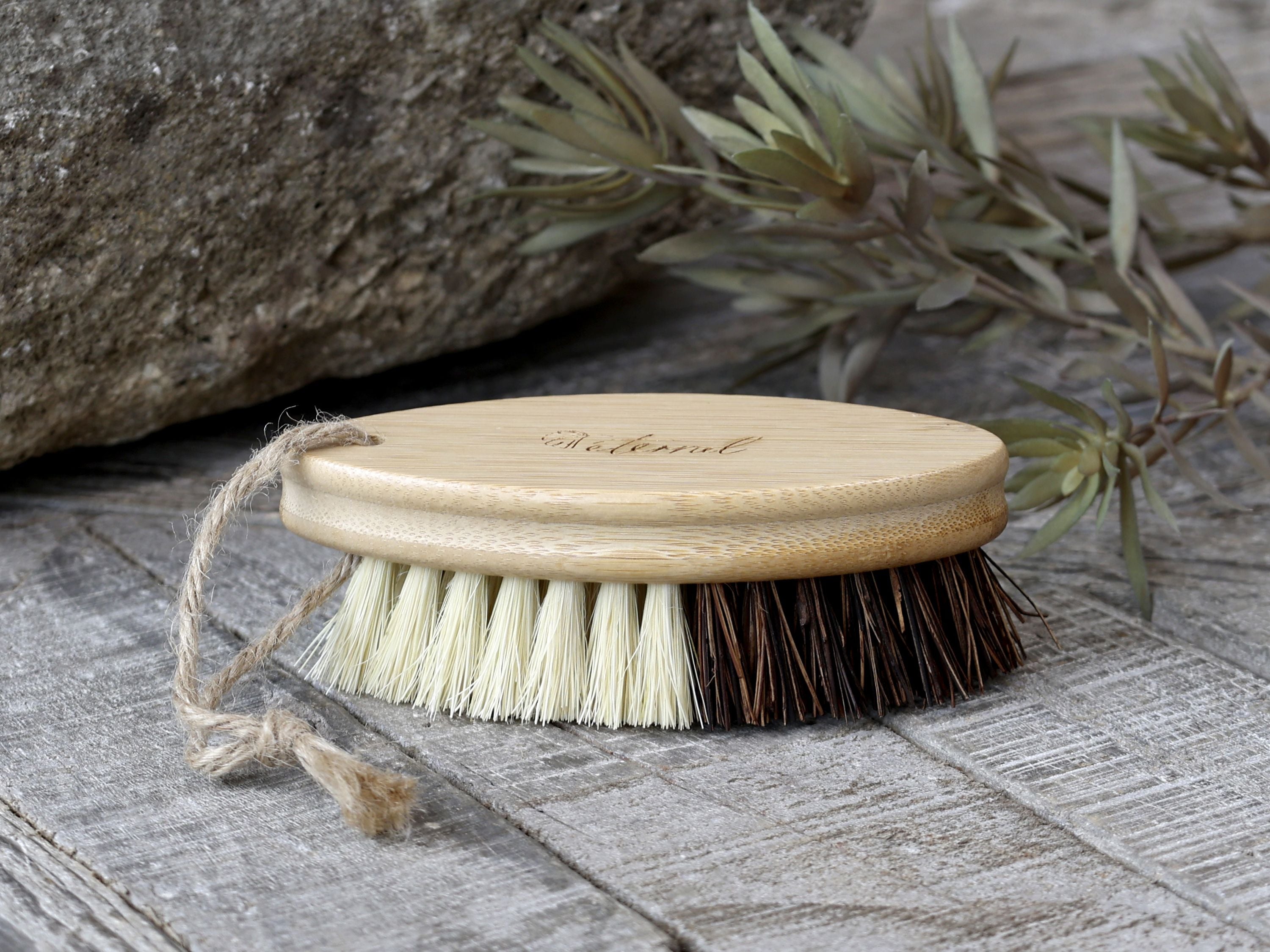 Éternel Bürste aus Bambus und Sisal, natur