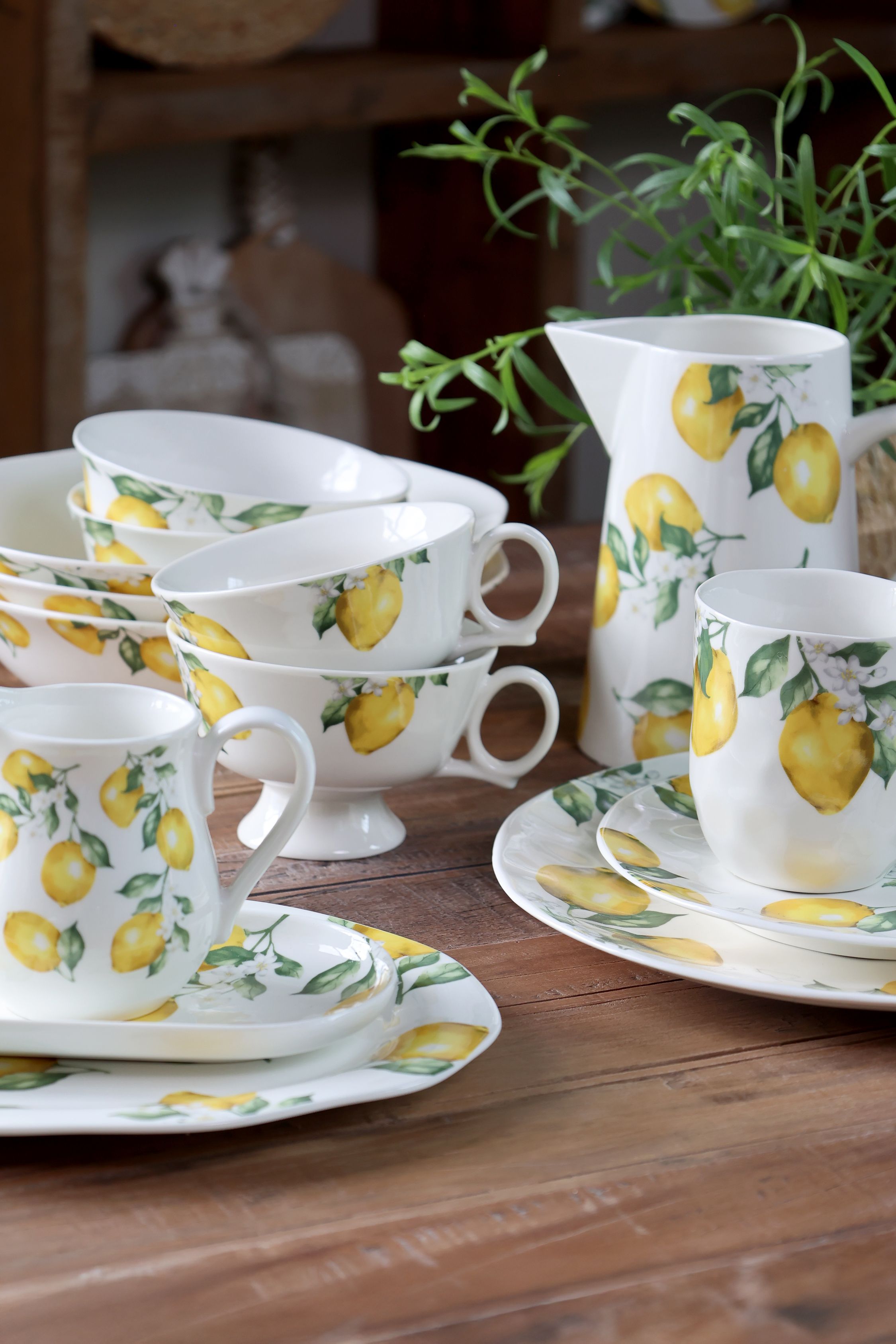 Maison Citron Tasse auf Fuß, 310 ml, creme