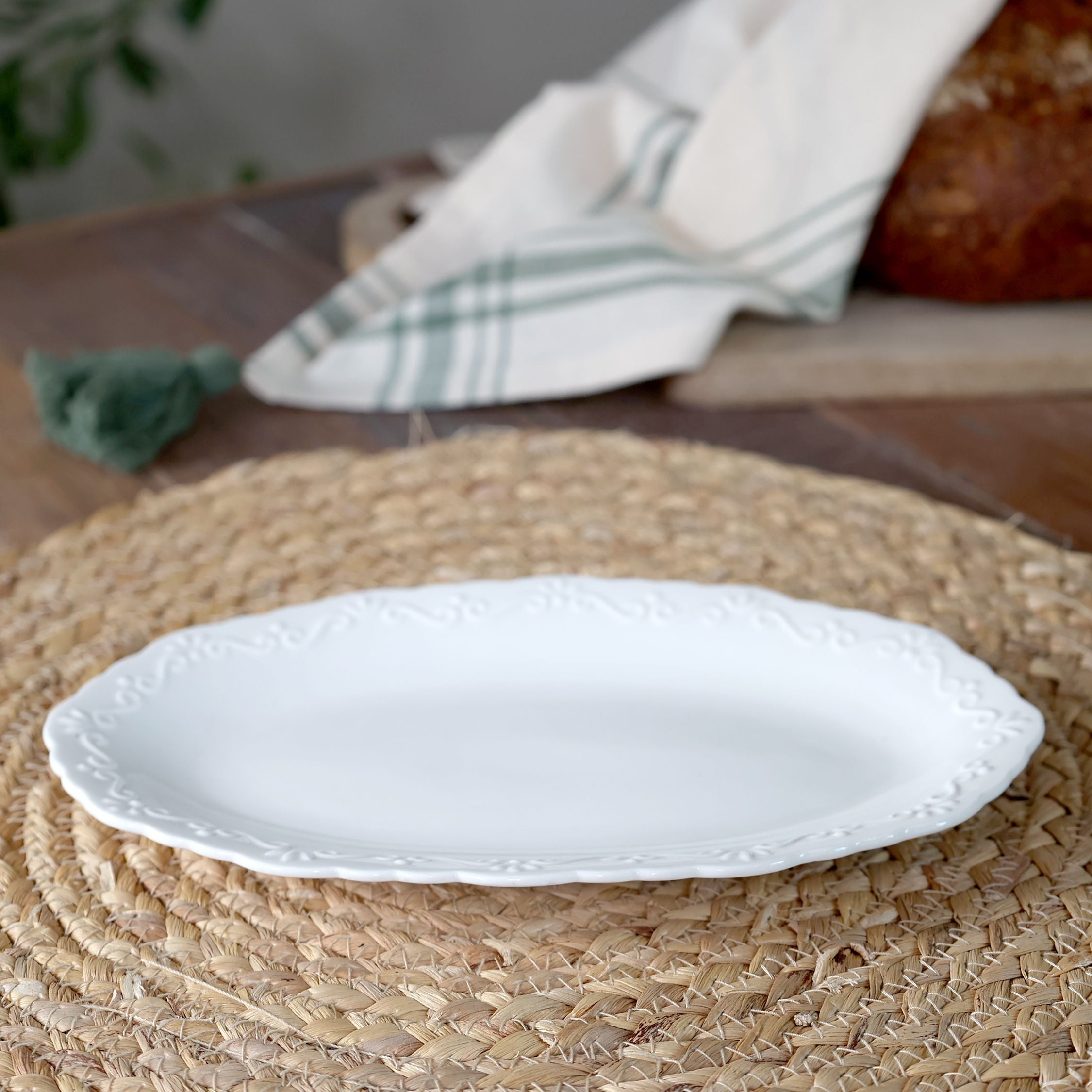 Provence Tablett oval aus Porzellan, 23 cm lang