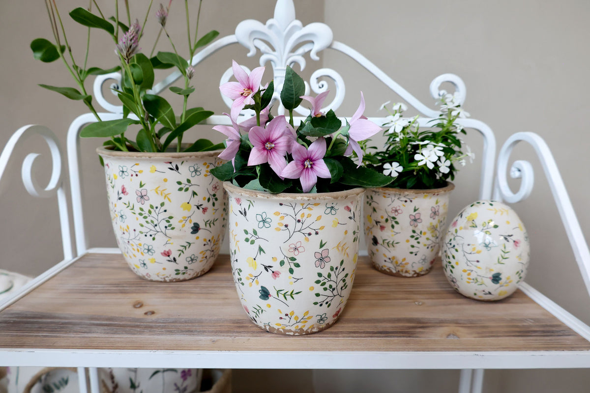 Cavaillon Übertopf mit Blumenmotiv, 14,5 cm hoch, creme