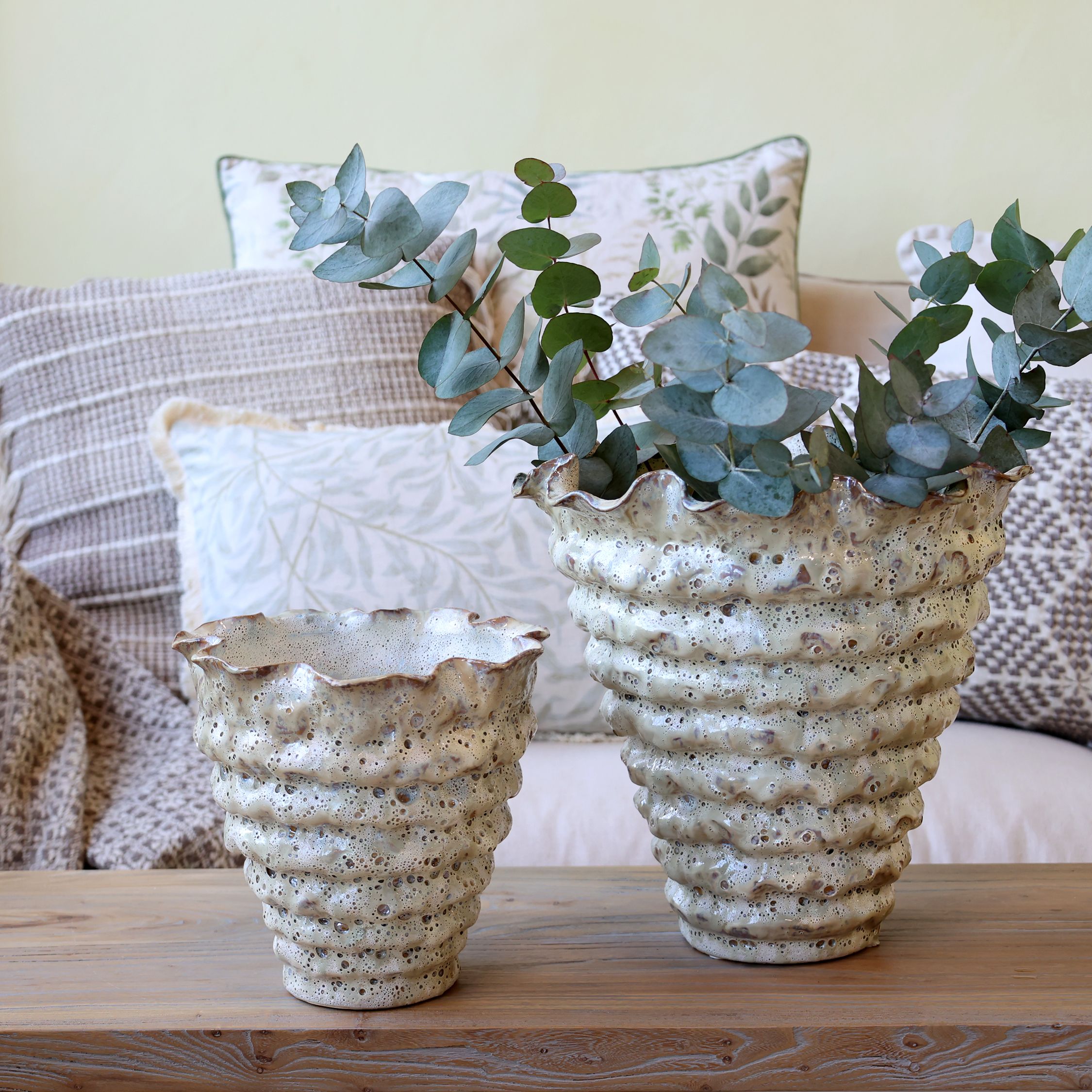 Vase mit Rillen, Steingut, antique creme, 30 cm