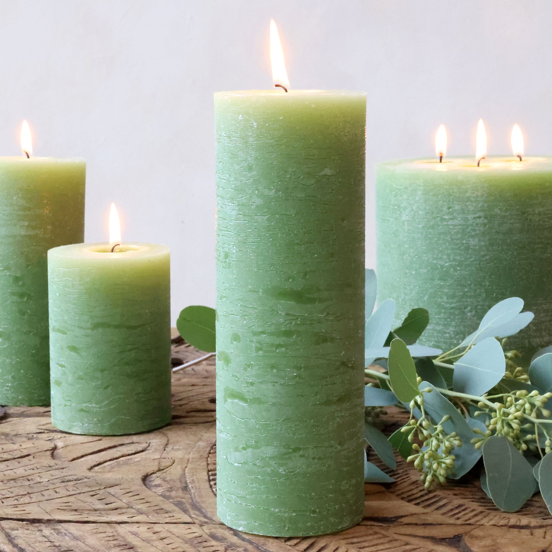 Stumpenkerze Macon in Forrest Green, 20 cm hoch