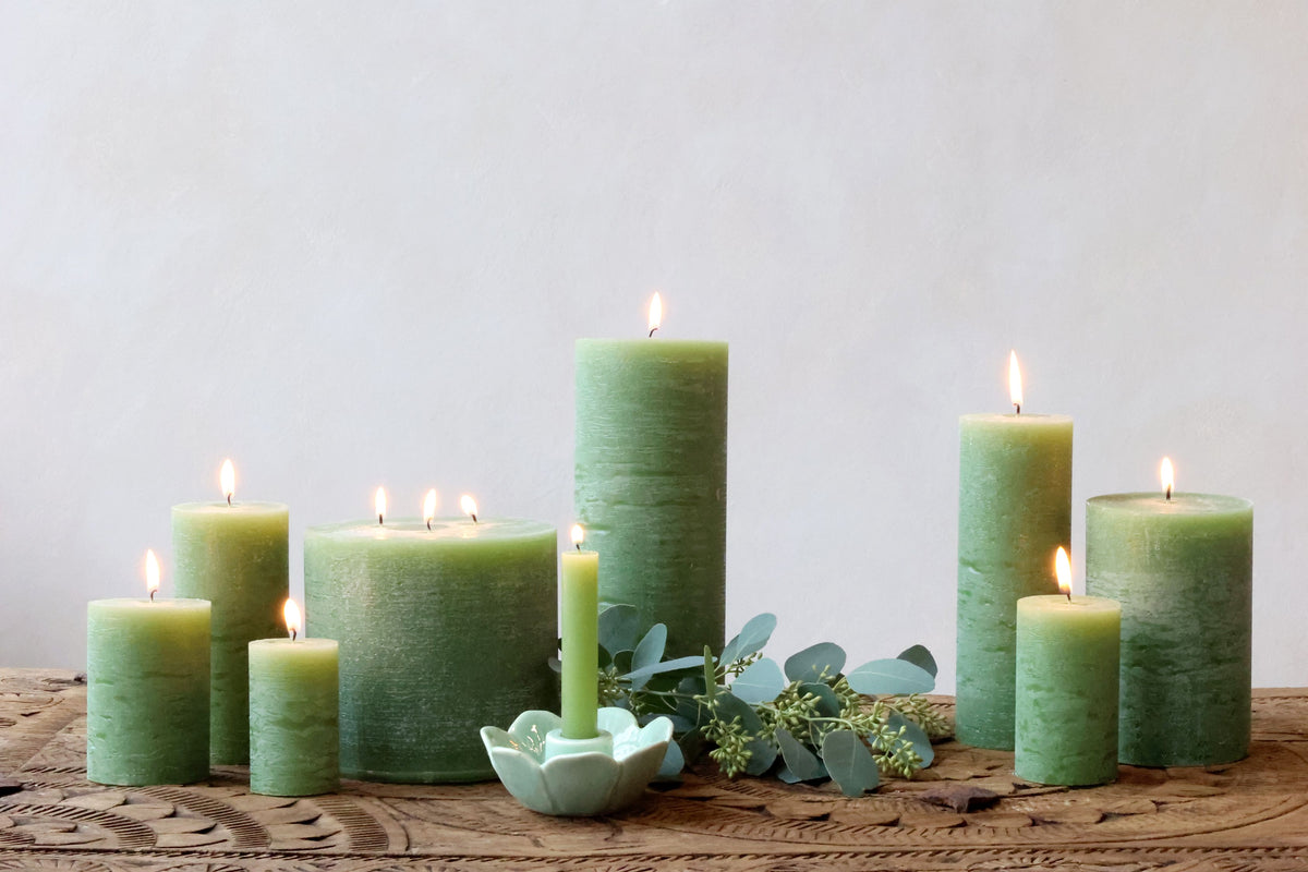Stumpenkerze Macon in Forrest Green, 20 cm hoch
