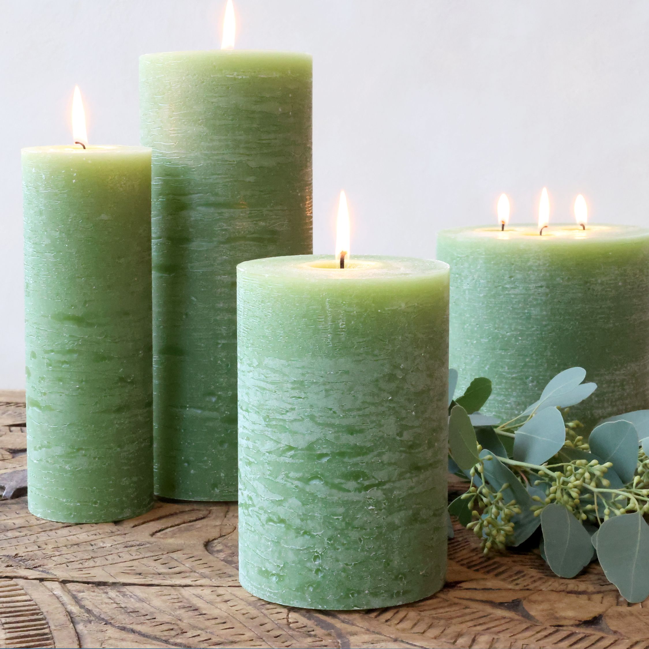 Stumpenkerze Macon in Forrest Green, 15 cm hoch