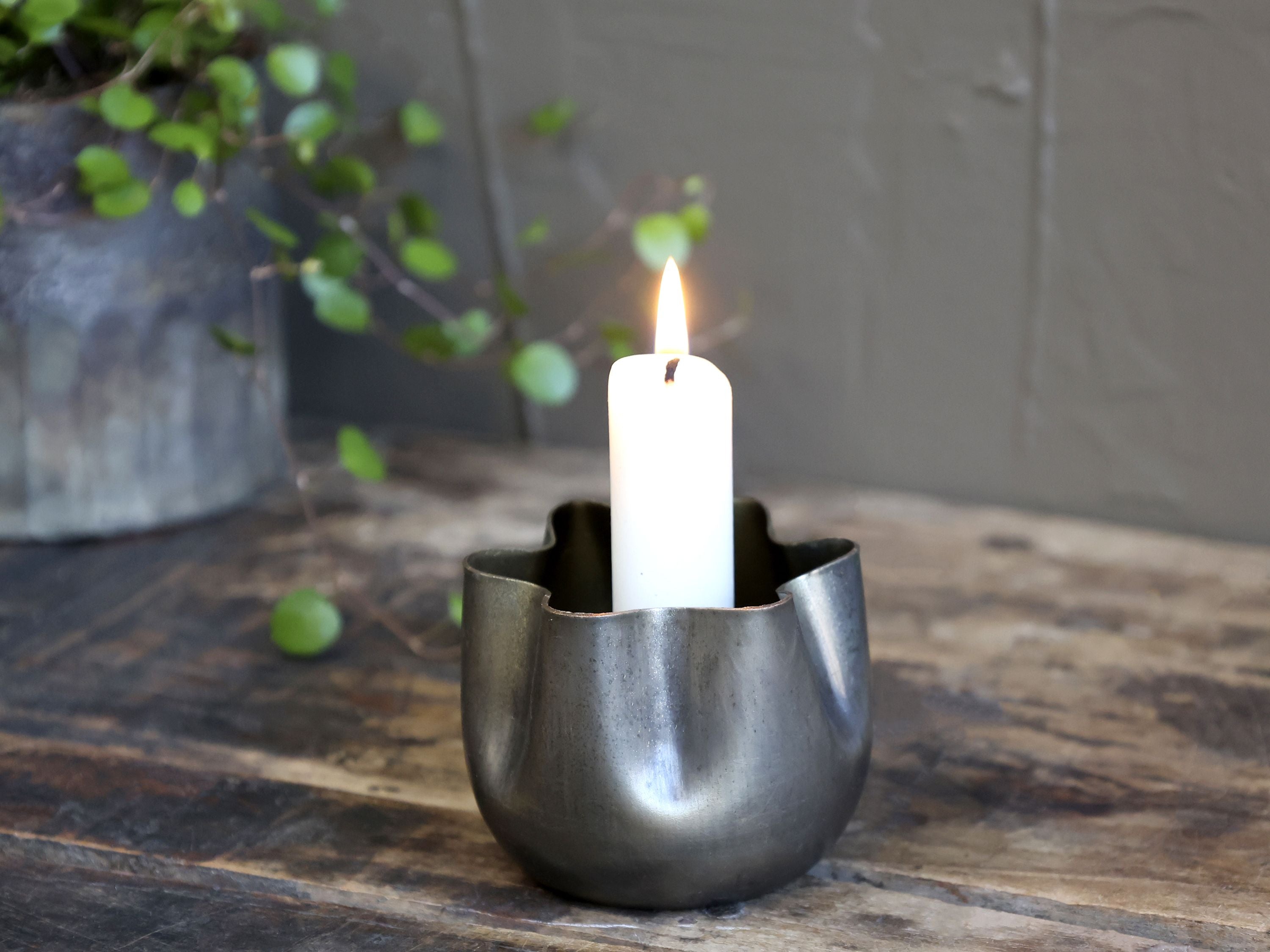 Kerzenständer aus Eisen antique messing für Stabkerzen