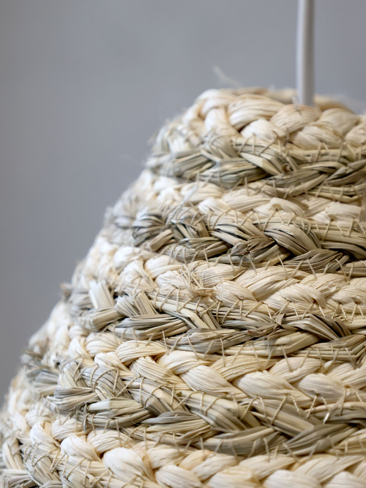 Lampenschirm aus Maisseil und Gras, 45 cm hoch, natur
