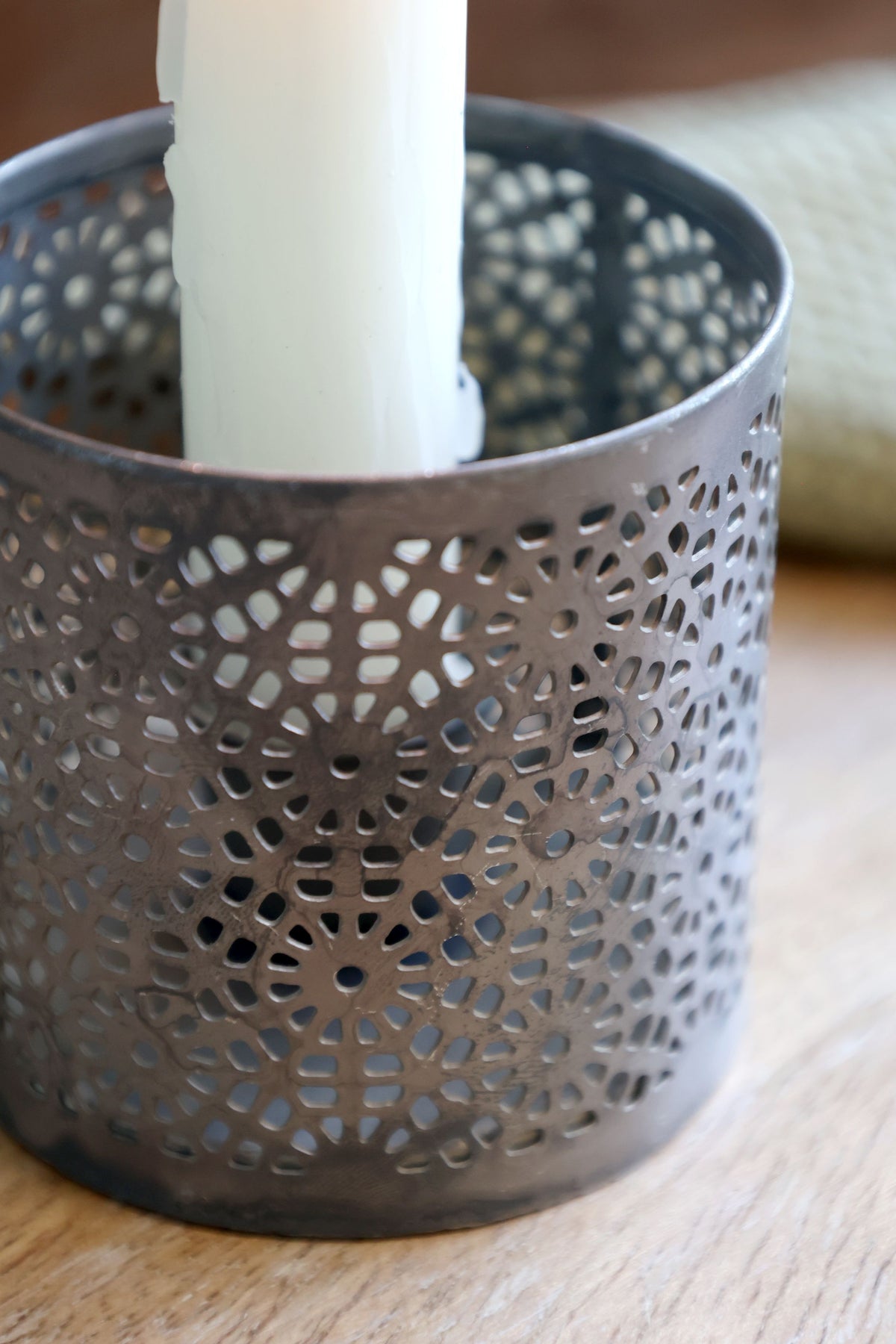 Kerzenständer silber antik – Eisen, Höhe 6,5 cm