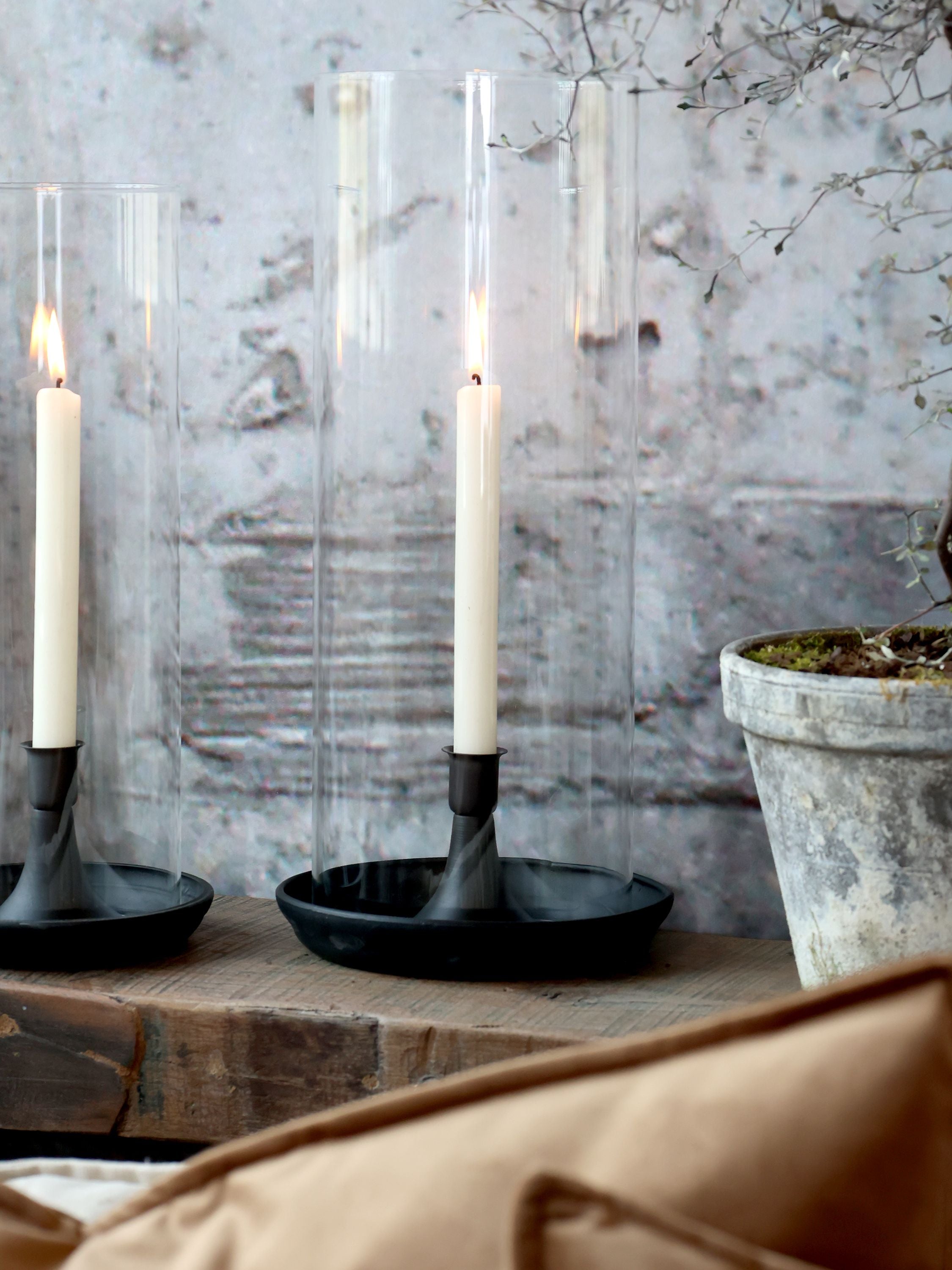 Windlicht Glas mit Lichthalter, 35 cm hoch, antik schwarz
