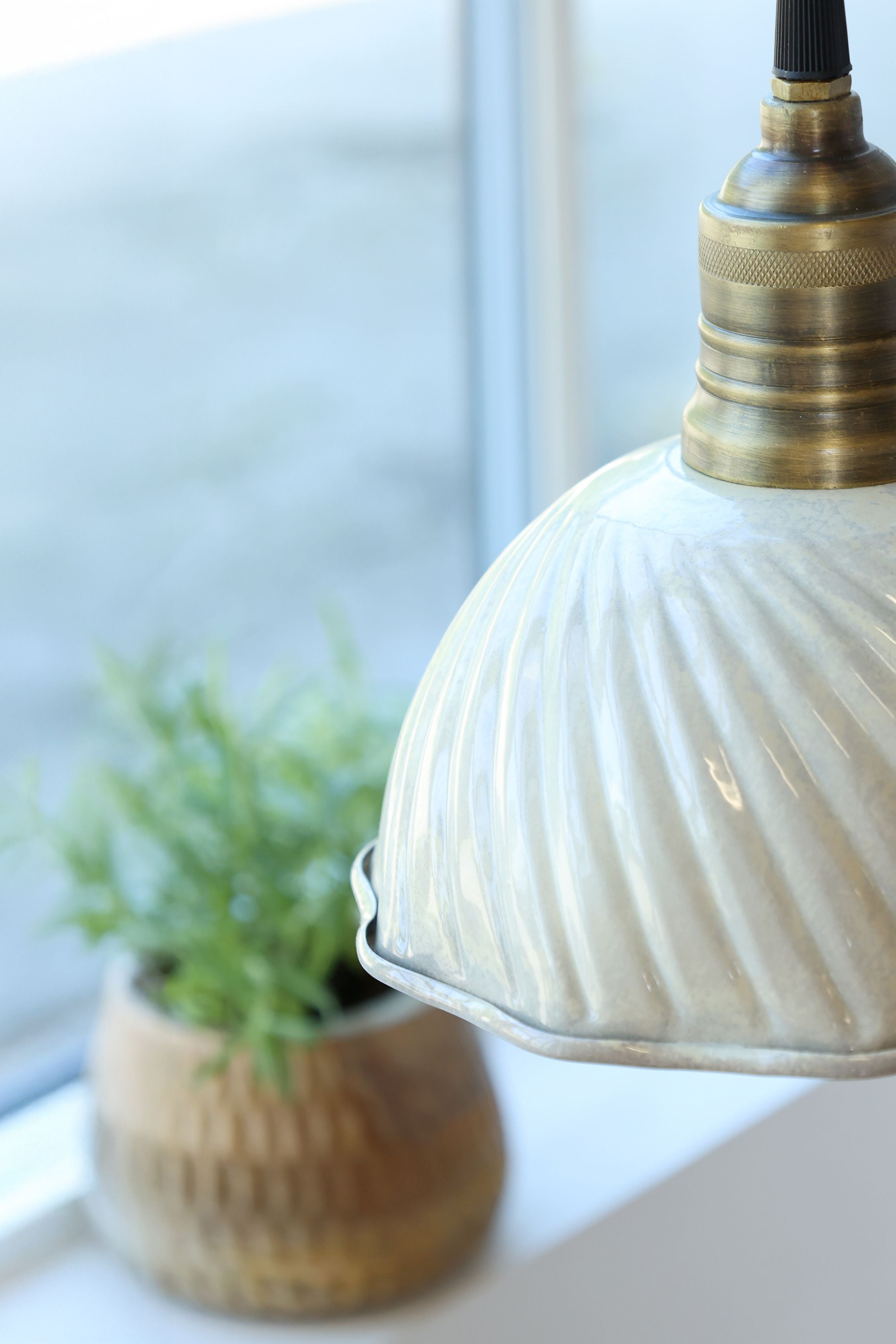 Lunel Lampe aus Emaille, creme, E27, 40W