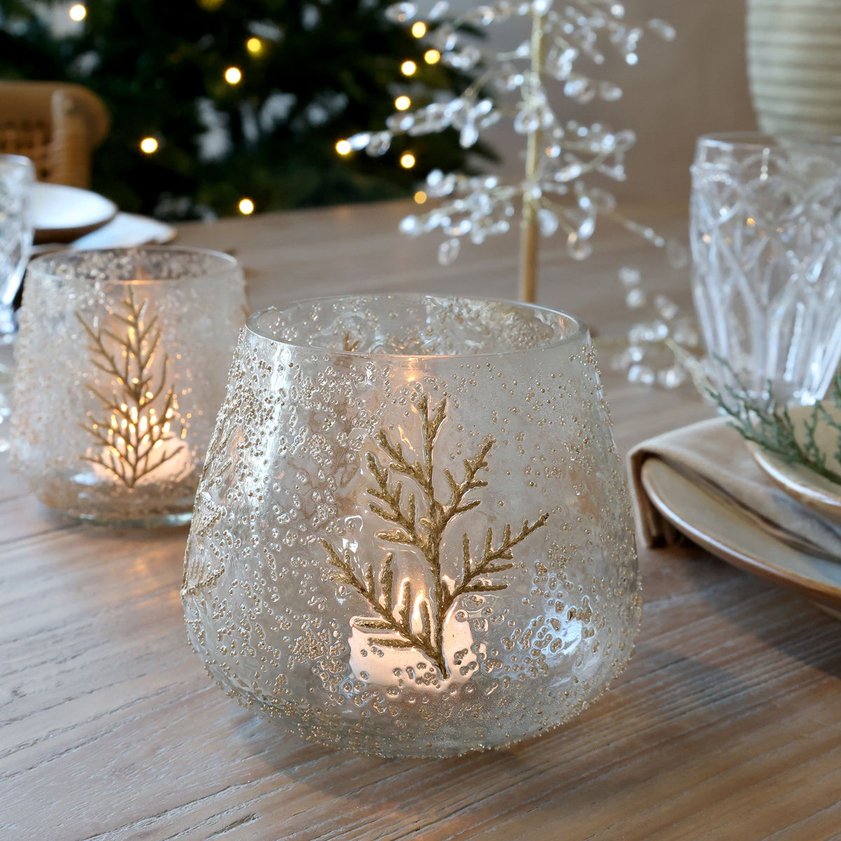 Windlicht Glas mit getrockneten Zweigen, 14 cm hoch