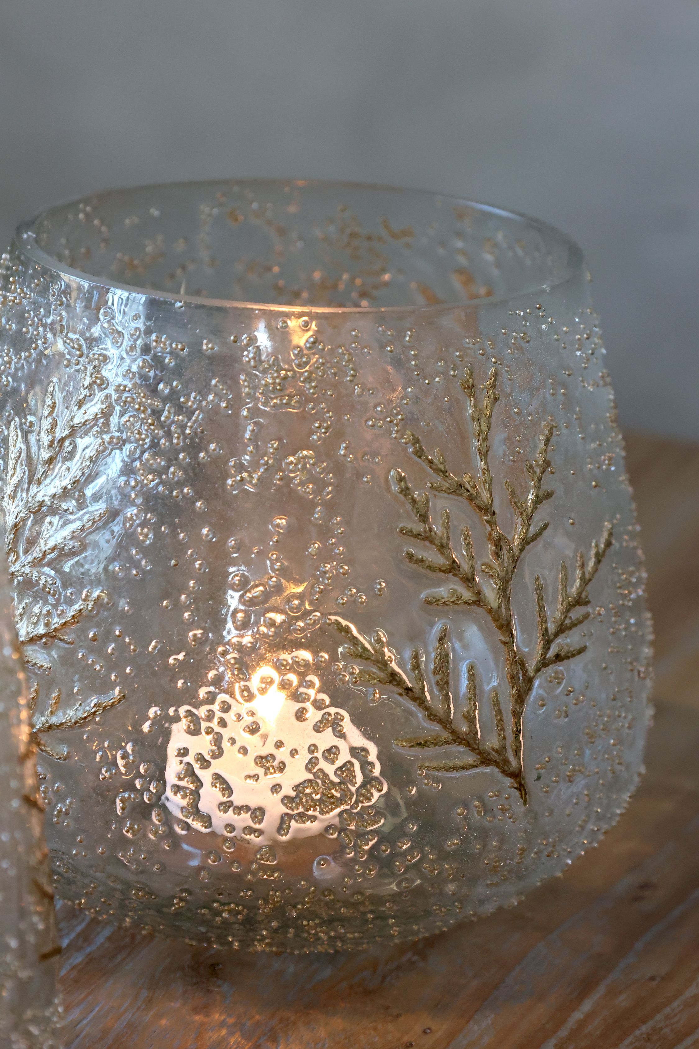 Windlicht Glas mit getrockneten Zweigen, 14 cm hoch