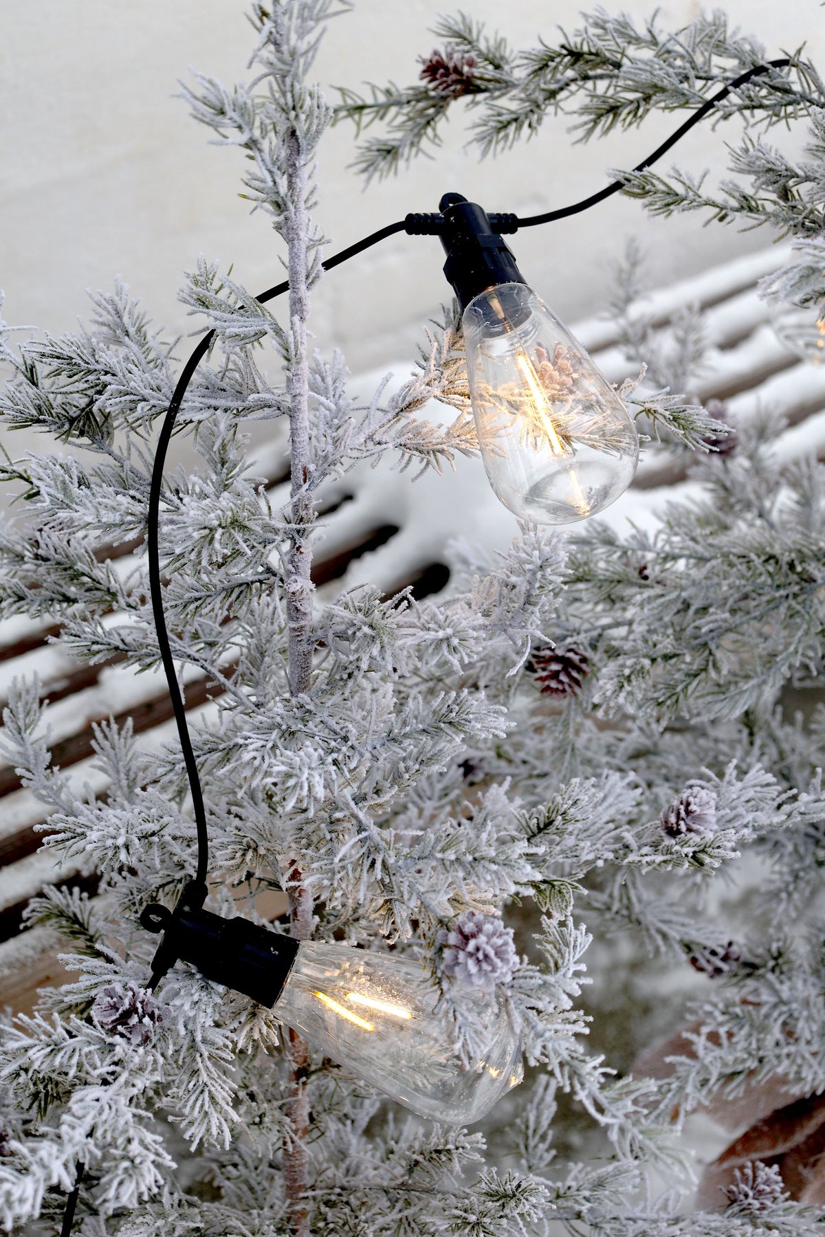Glühbirnen Lichterkette mit 10 Birnen, 300 cm, schwarz