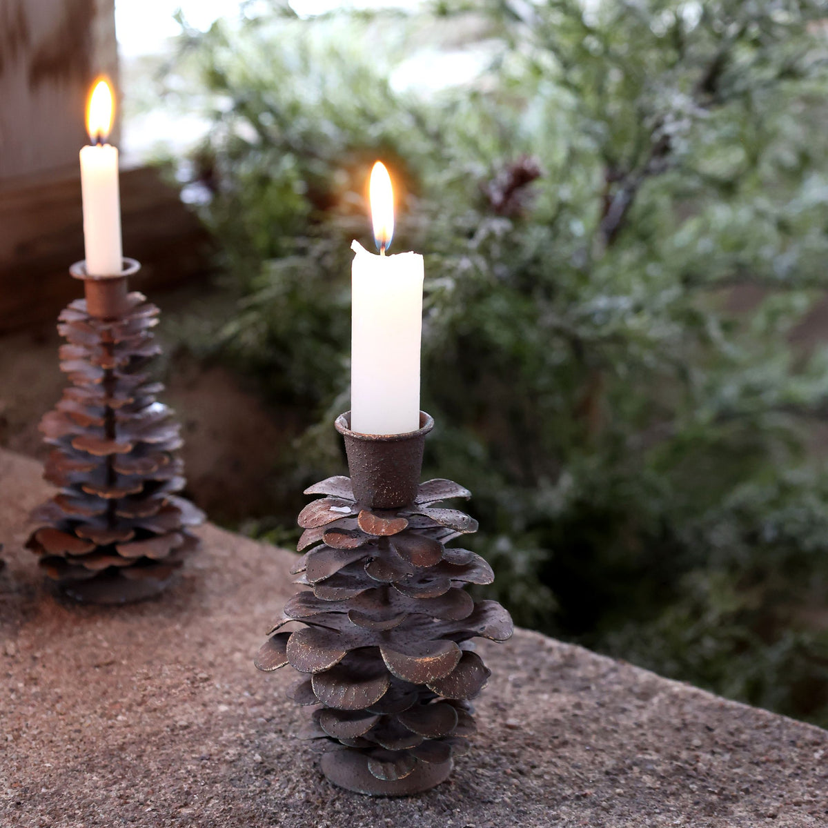 Kerzenständer Zapfen aus Eisen, antik mokka, 11 cm hoch