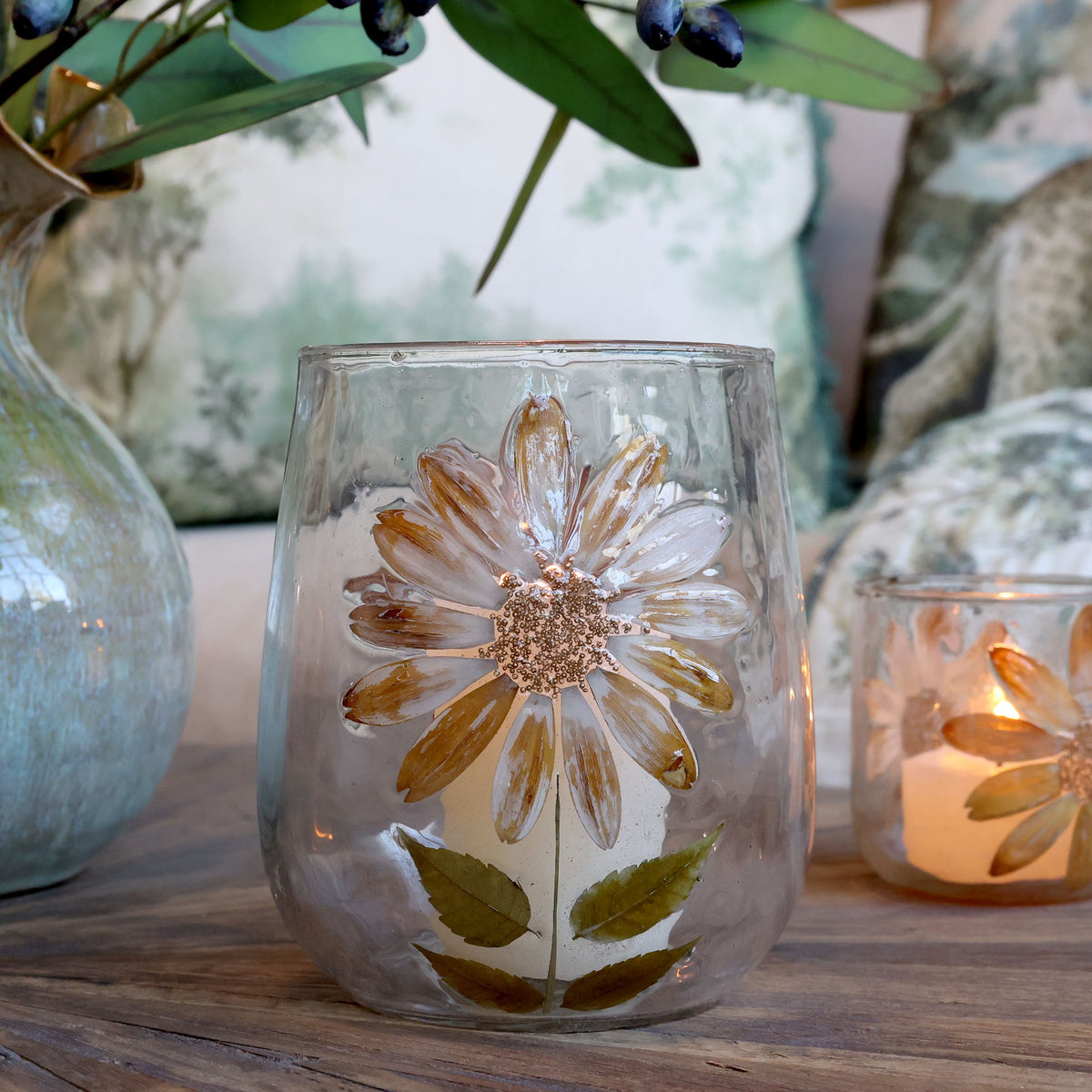 Windlicht Deko mit getrockneten Blumen, Glas, 14 cm hoch