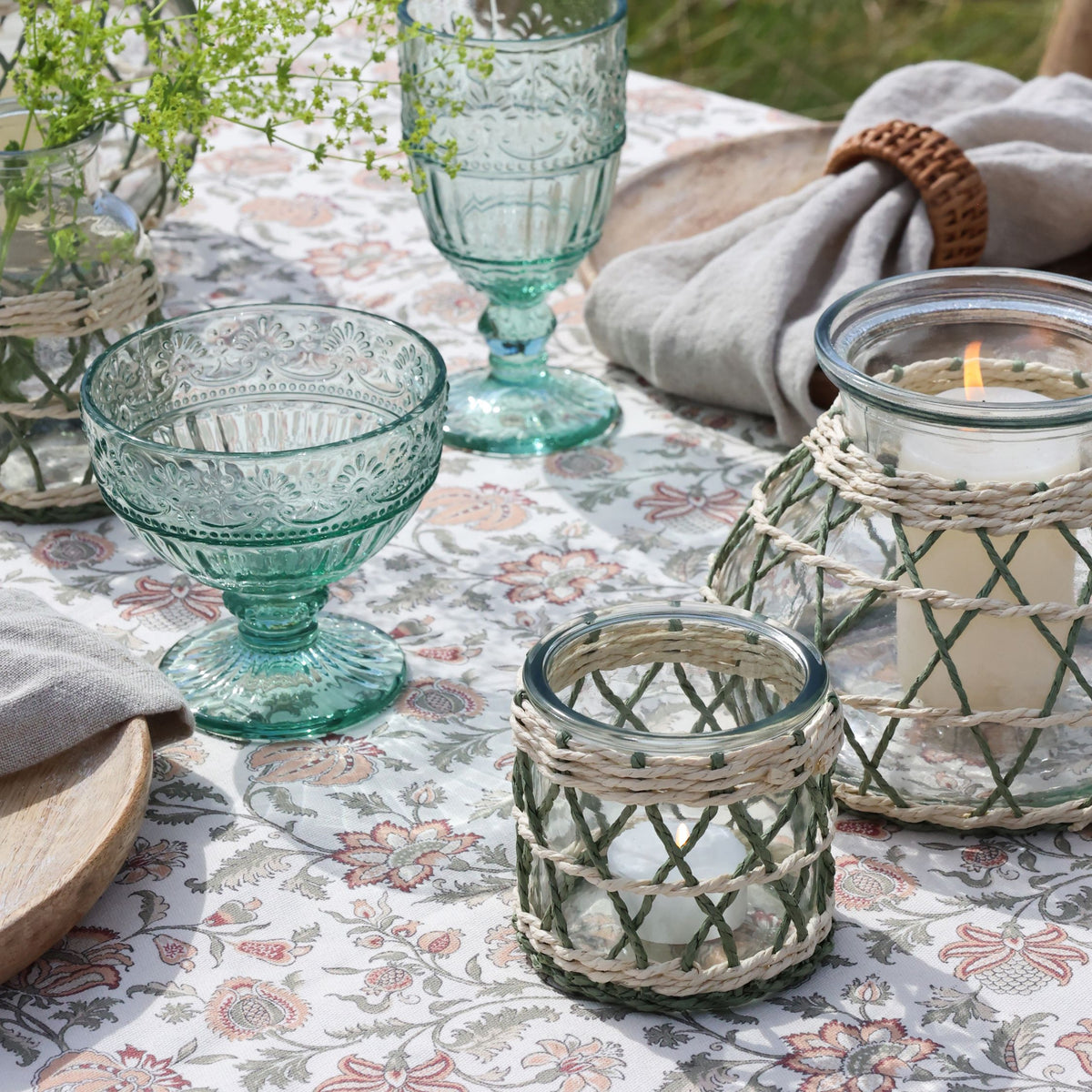 Windlicht aus Glas mit geflochtener Schnur, 8 cm hoch