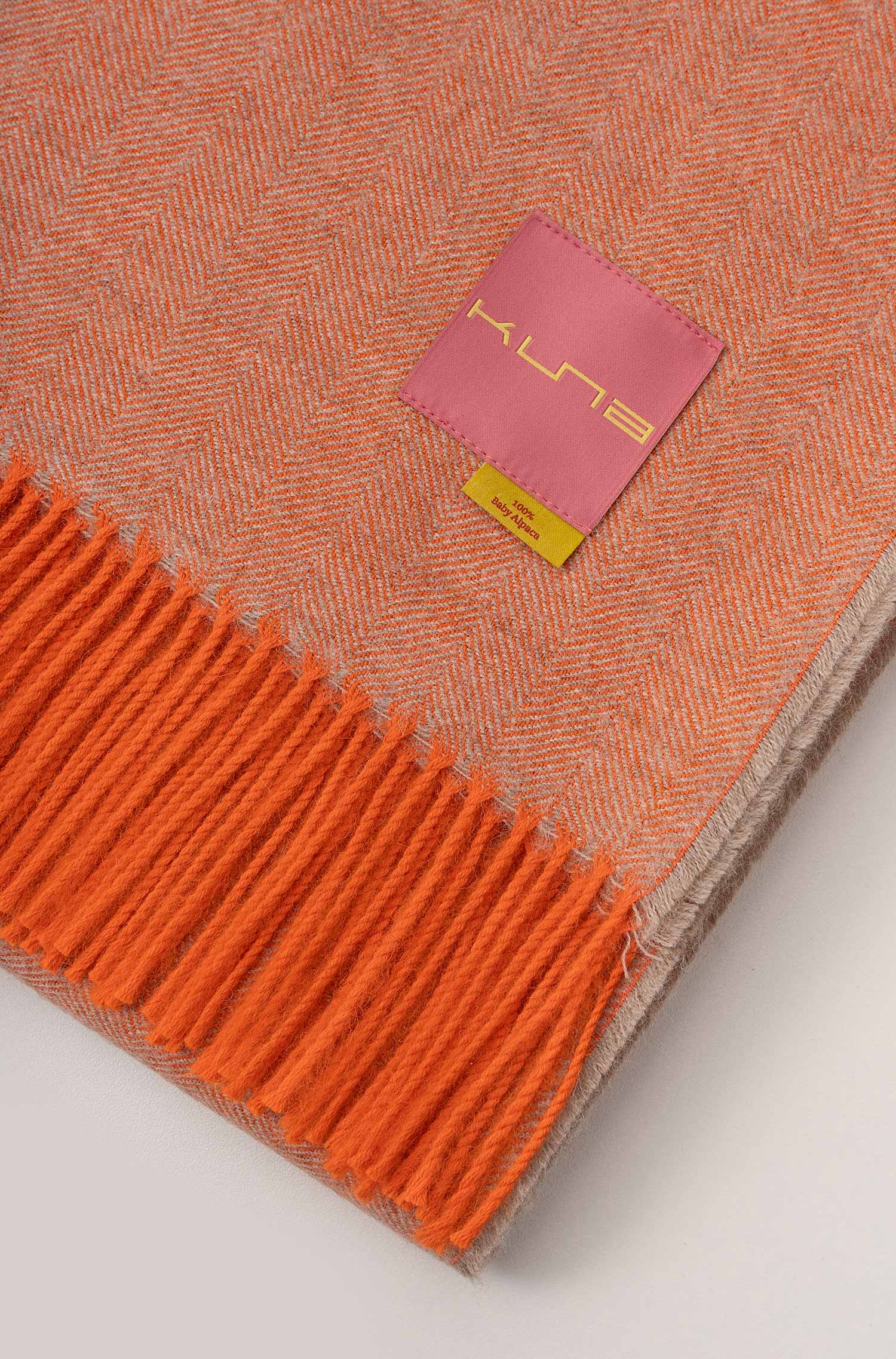 Alpaka Decke YANAHUARA aus Baby Alpaka