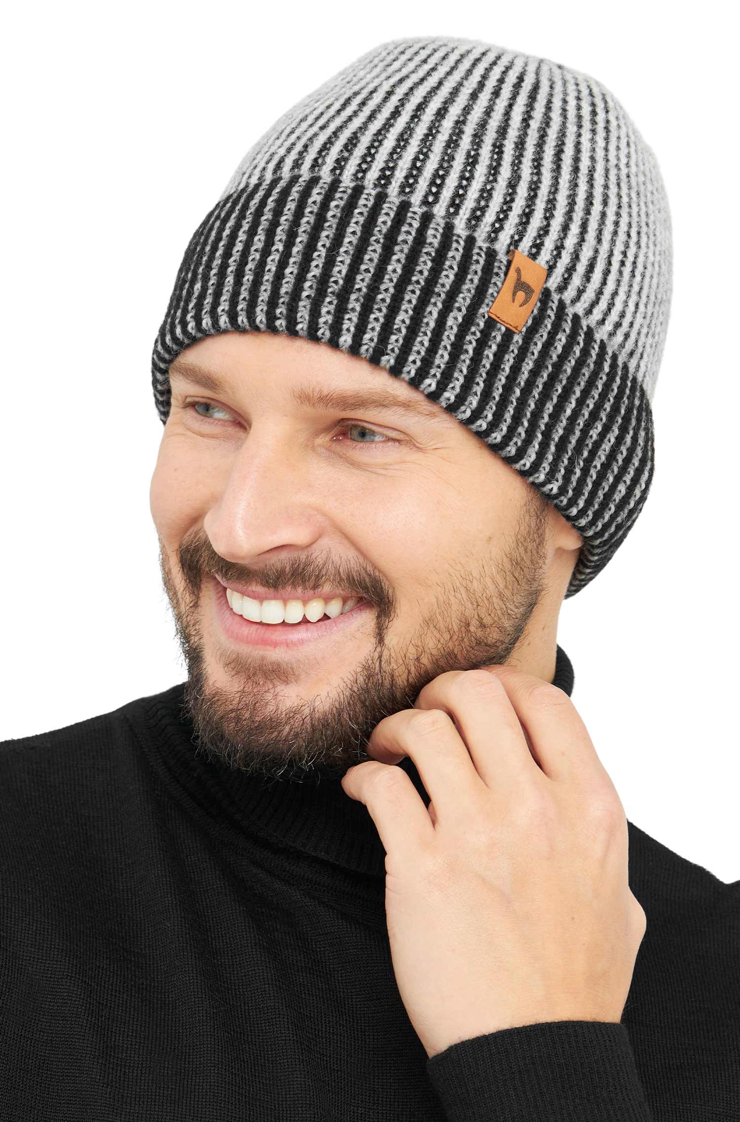 Bonnet en alpaga MARINO en 56% baby alpaga & 39% coton