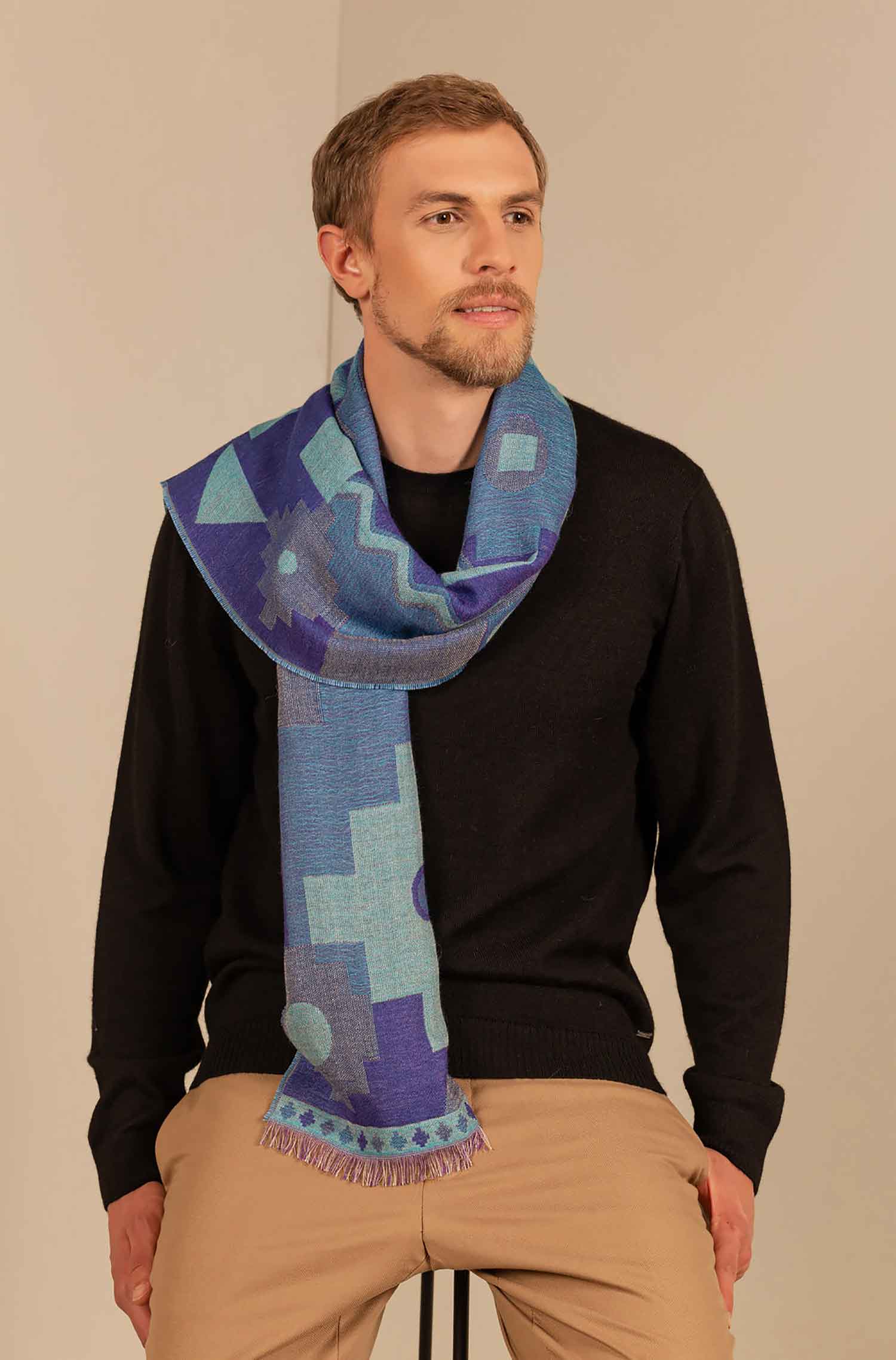 Alpaka Schal UNLIKE aus Baby Alpaka und Seide