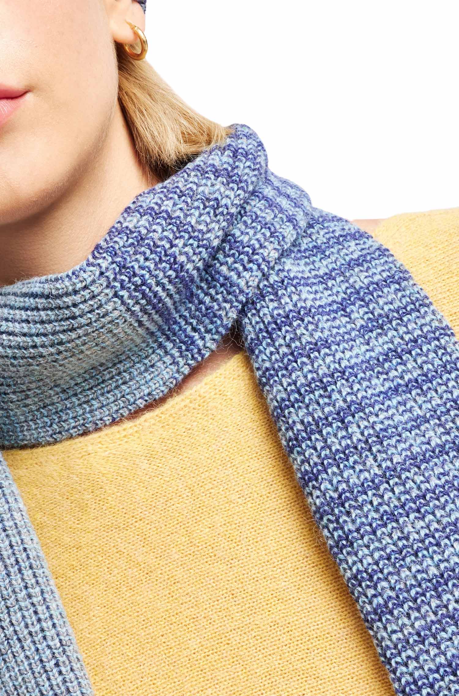 Alpaca scarf WARRIOR made of 100% baby alpaca