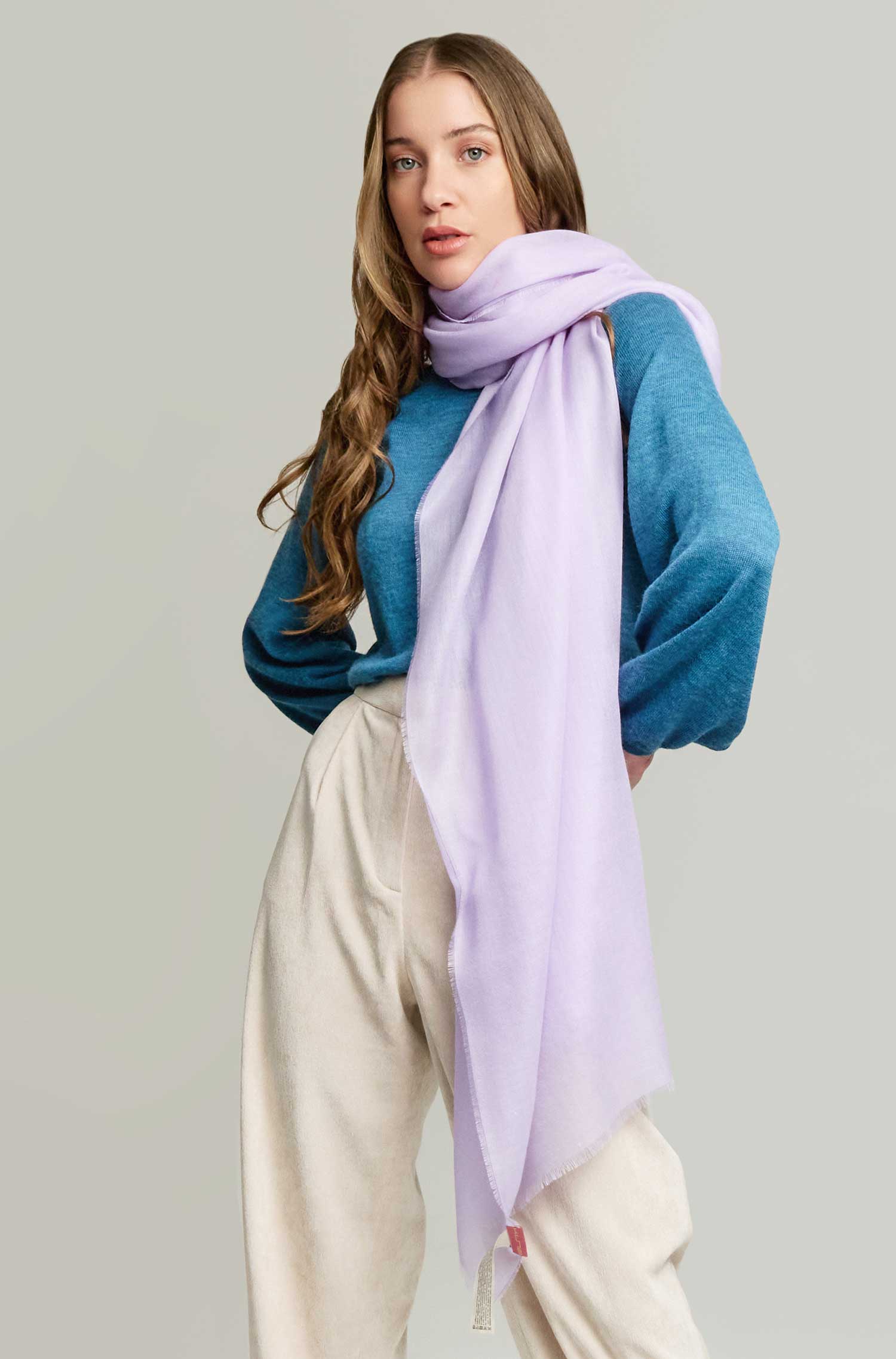 Alpaka Webschal PATITO aus Baby Alpaka & Seide