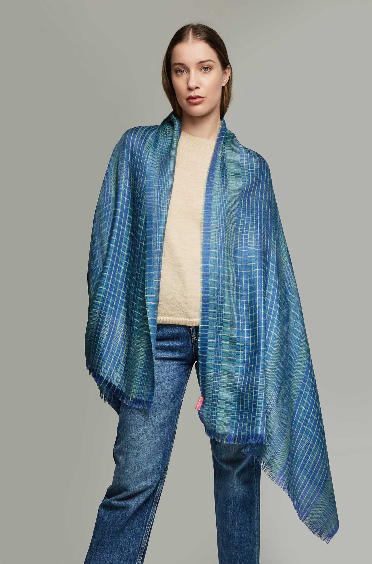 Alpaca woven scarf VERMONDI made of baby alpaca & silk
