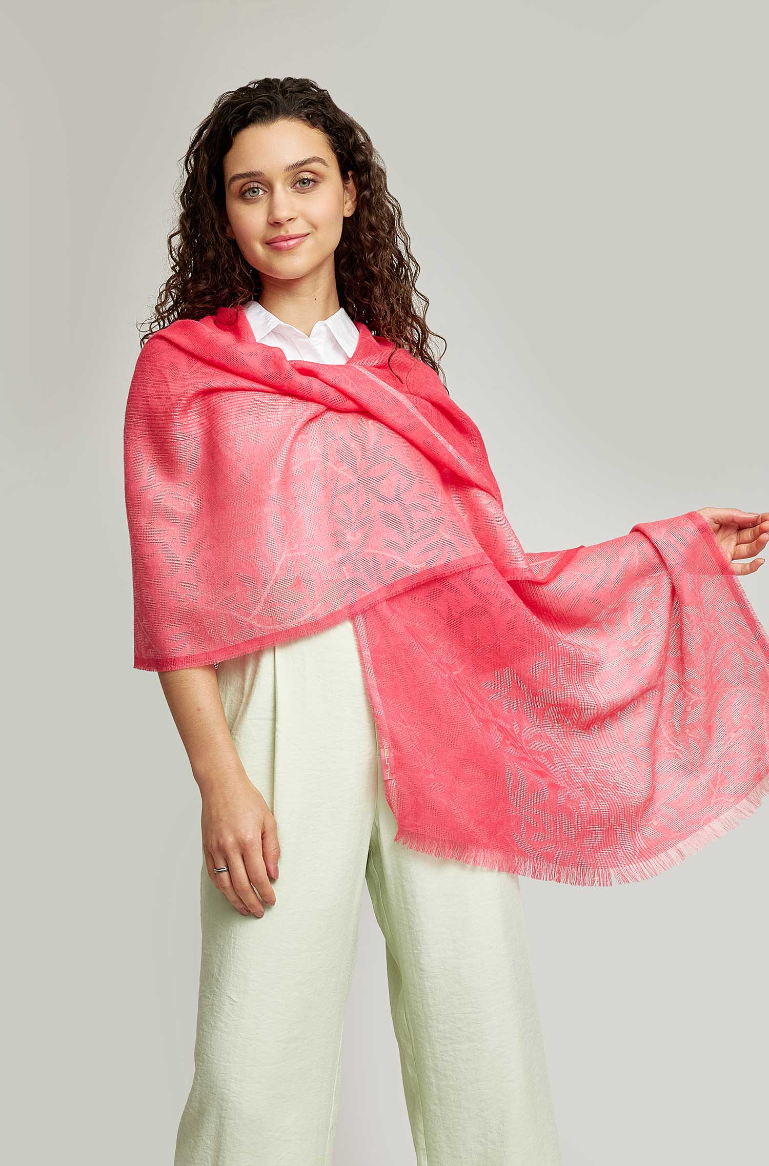 Alpaca woven scarf WINSLOW made of baby alpaca & silk