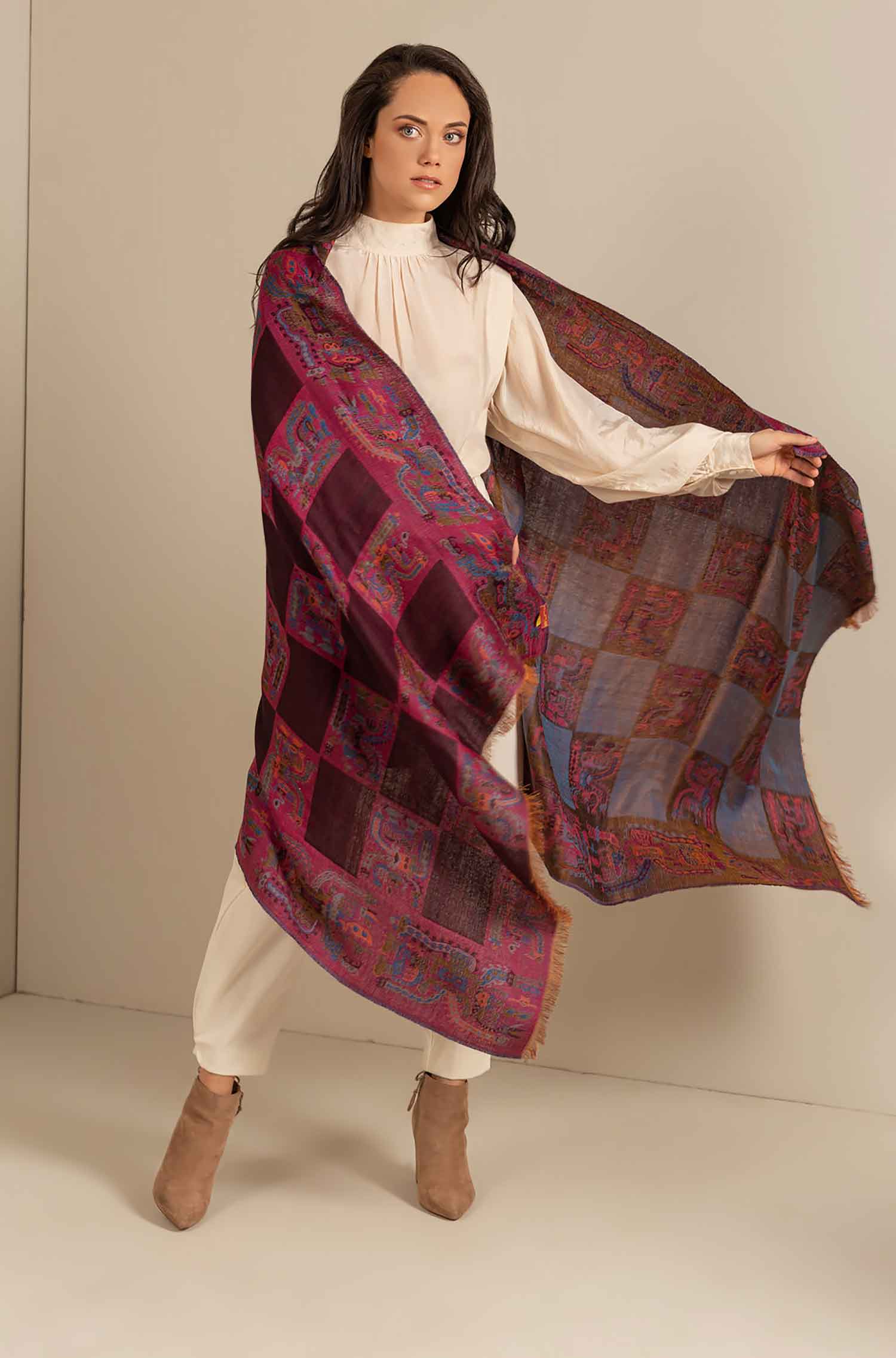 NAZCA-33 Stola Milenium Kollektion von KUNA