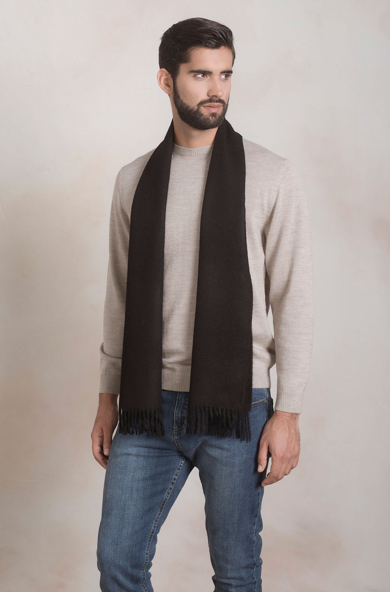 Écharpe ADRIAN en pur baby alpaga pour hommes et femmes de KUNA Essentials